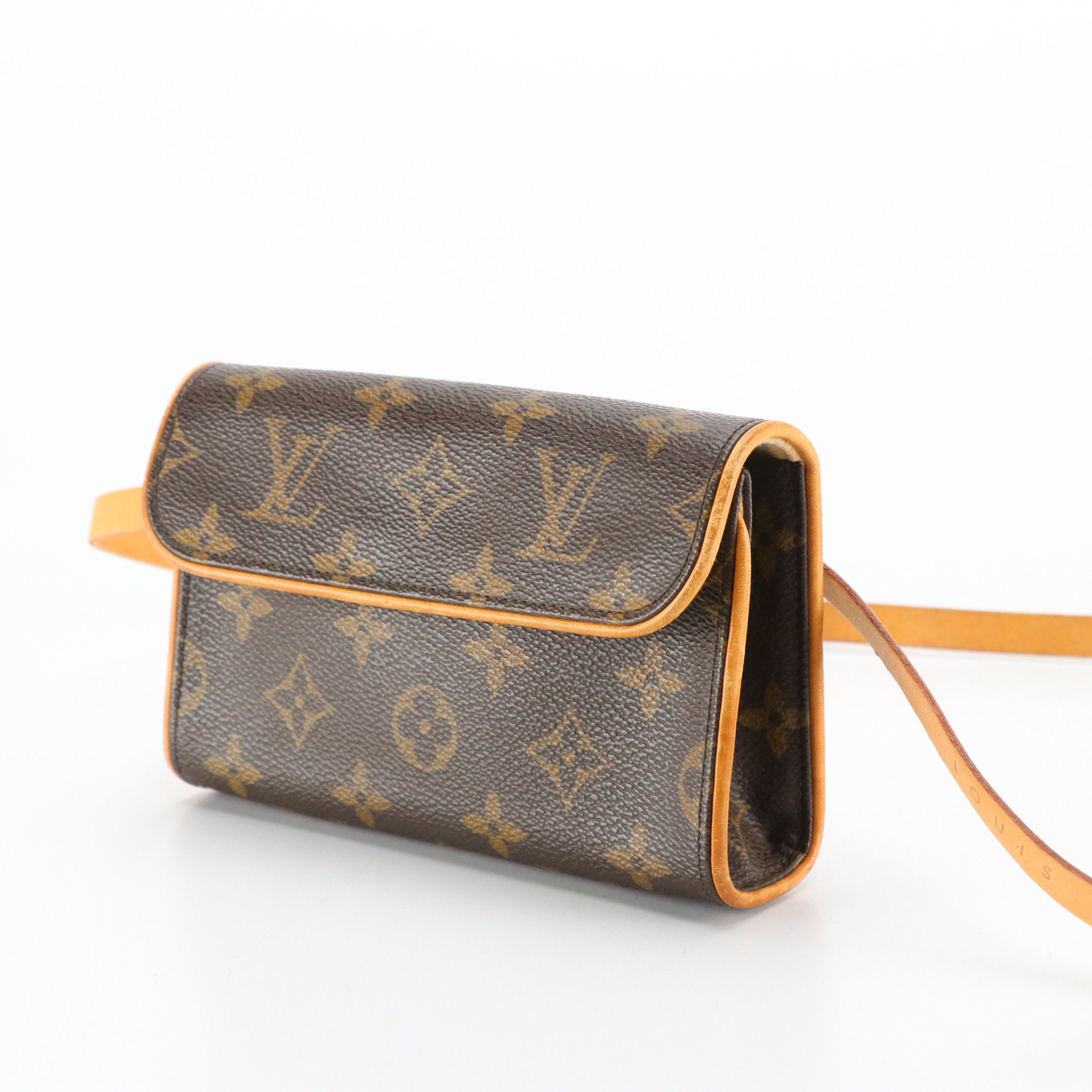 Louis Vuitton Pochette Florentine Waist Bag in Monogram Canvas and Vachetta Trim
