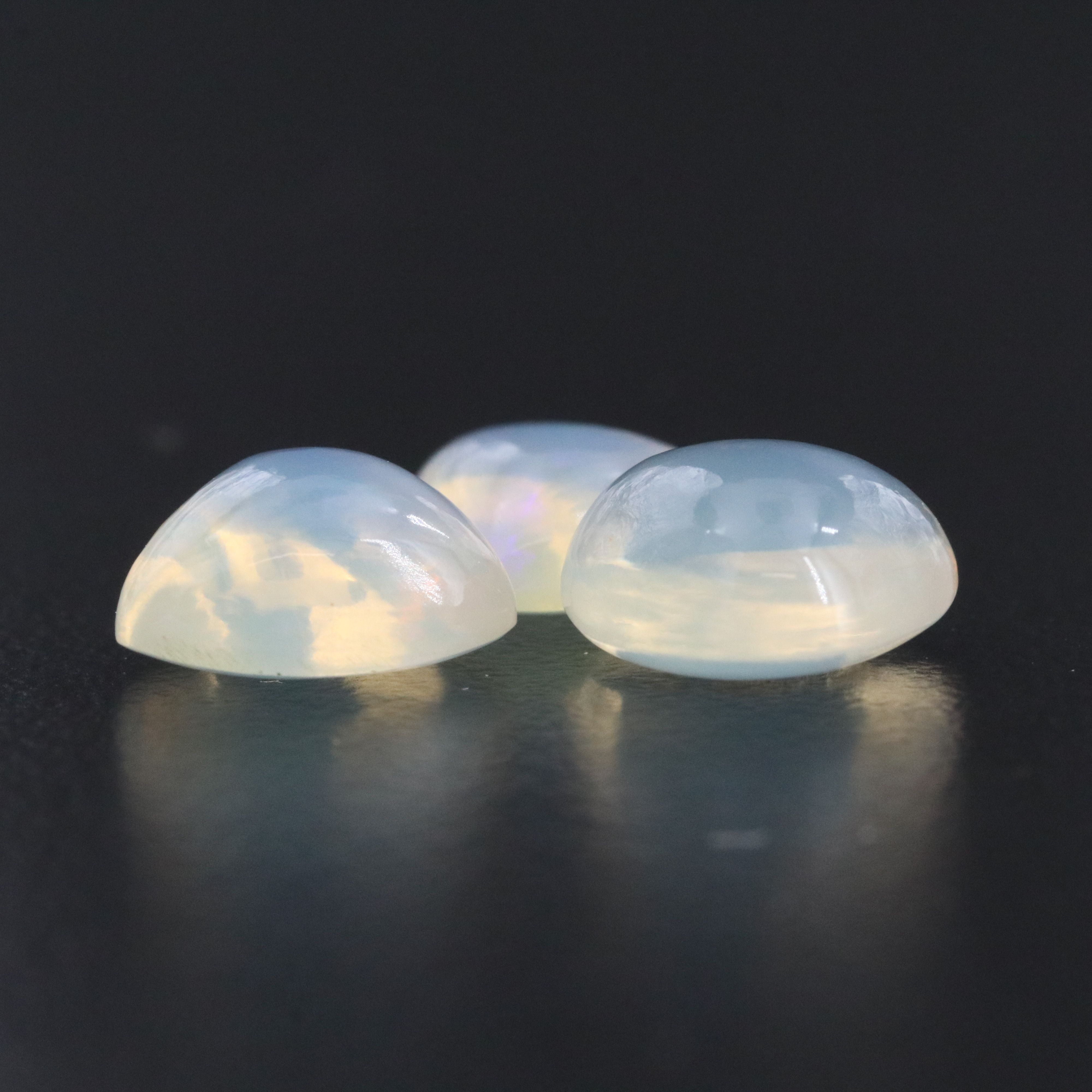 Loose 15.74 CTW Opals