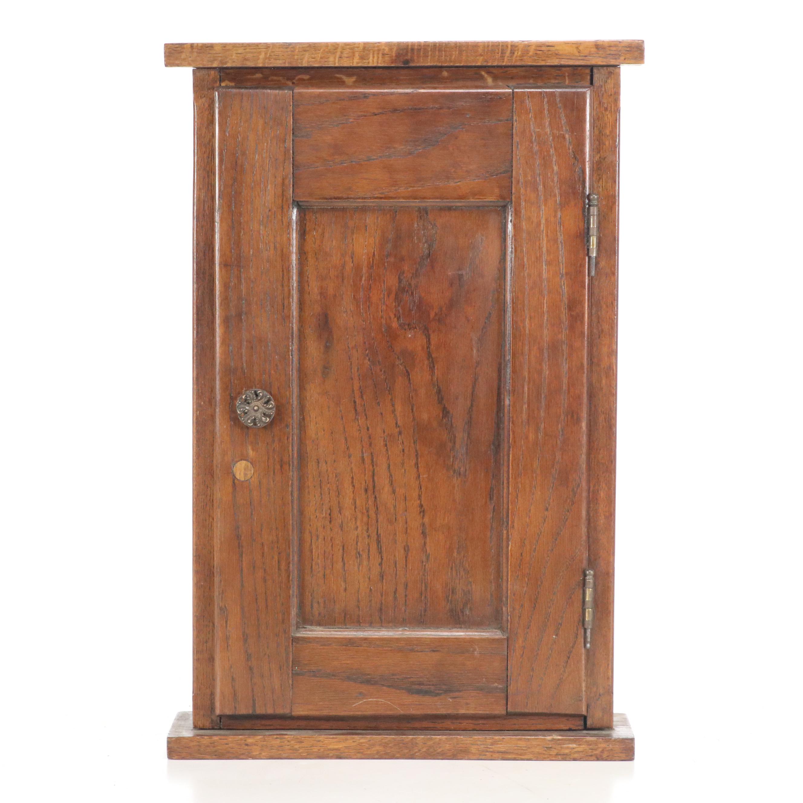 American Primitive Oak Wall-Mounted Cabinet, Early 20th Century
