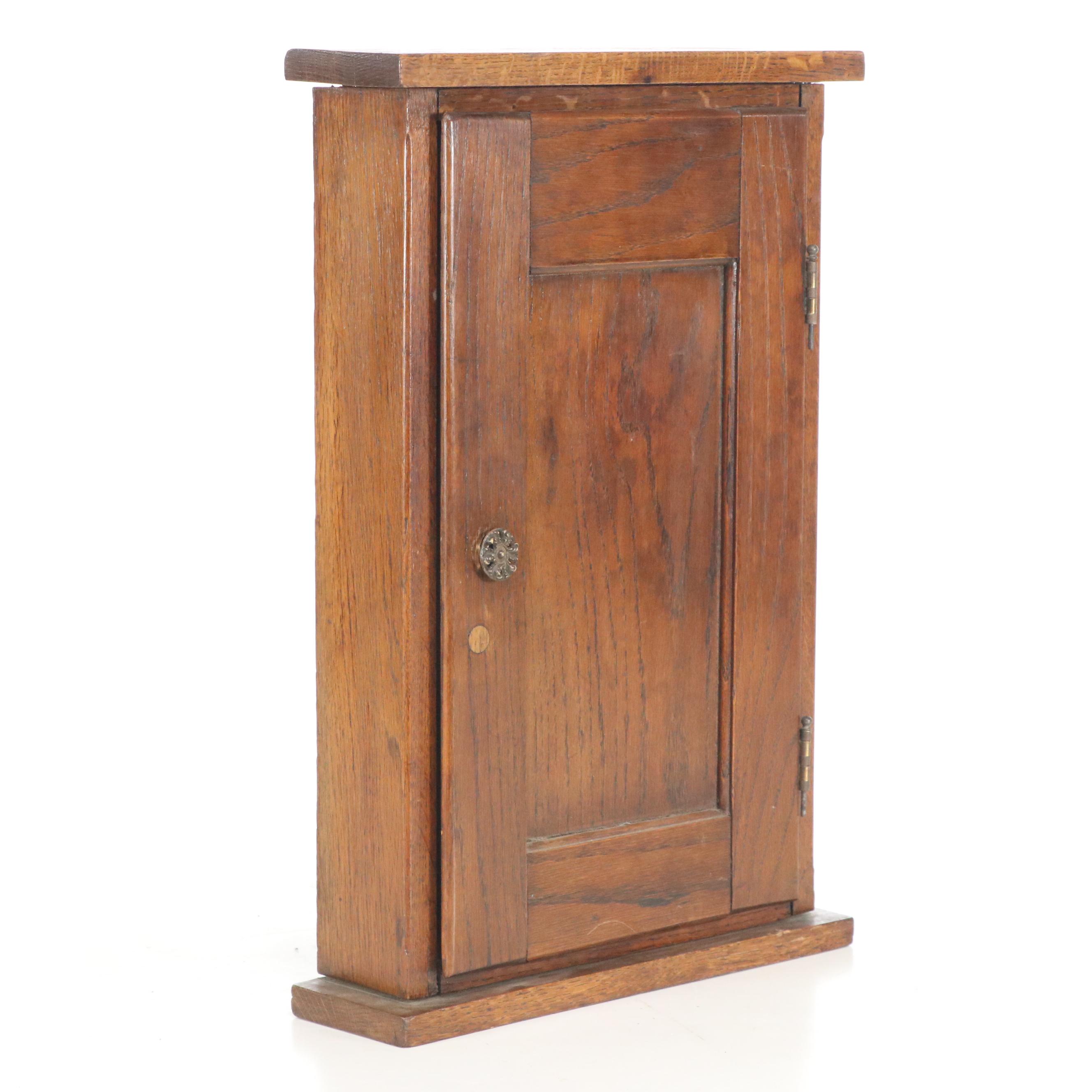 American Primitive Oak Wall-Mounted Cabinet, Early 20th Century