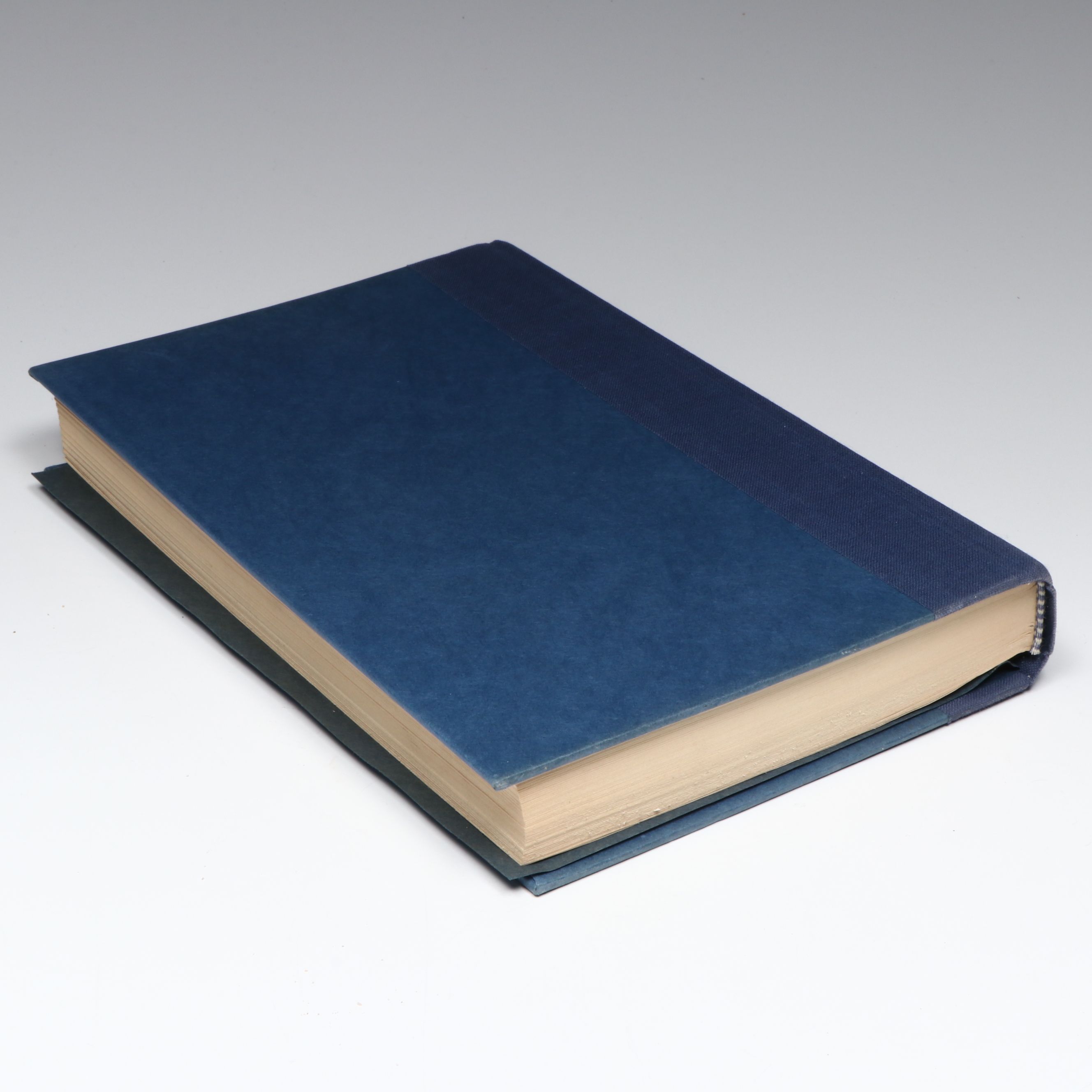 Signed First Trade Edition "Bandits" by Elmore Leonard, 1987