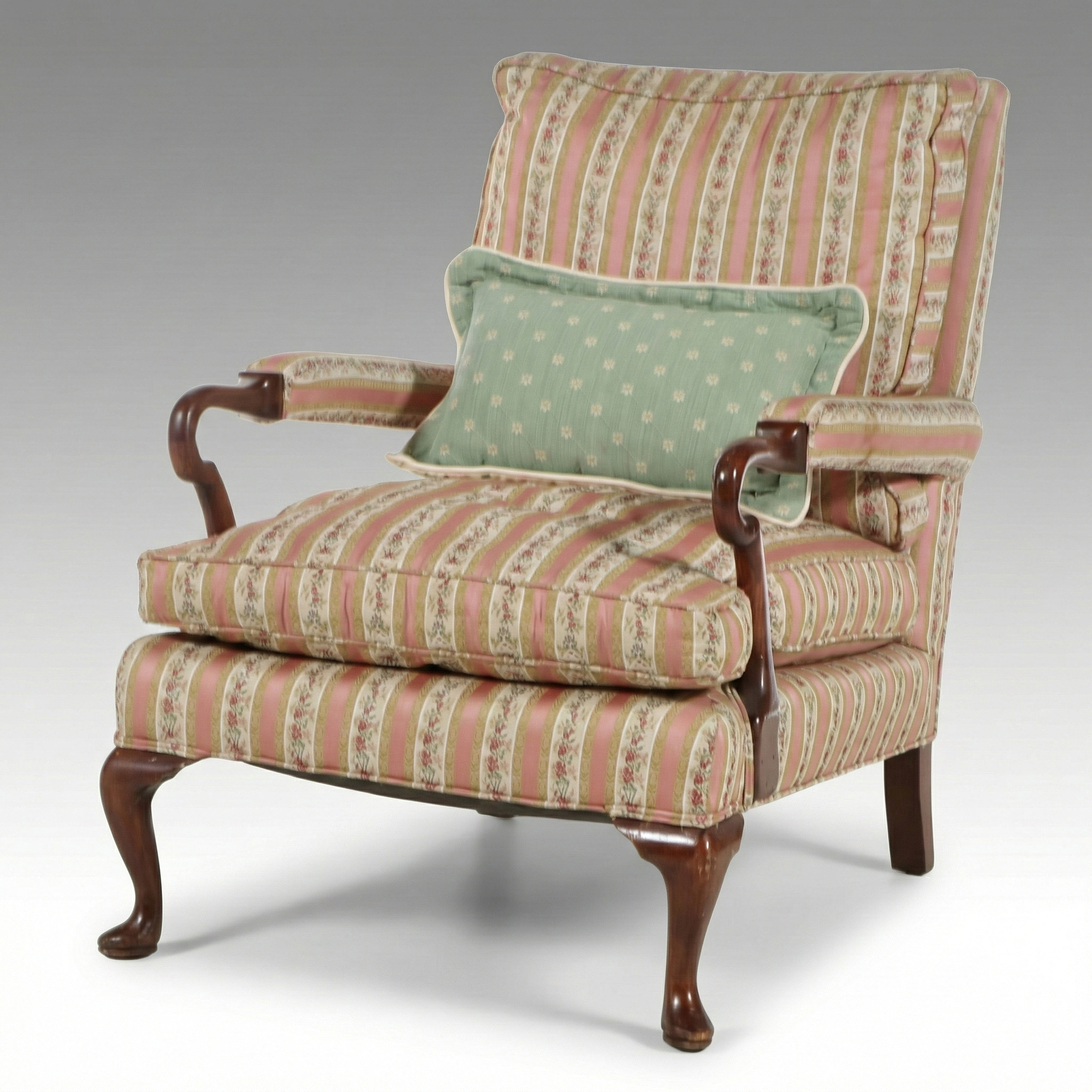 French Louis XV Style Pink Floral Upholstered Lounge Chair