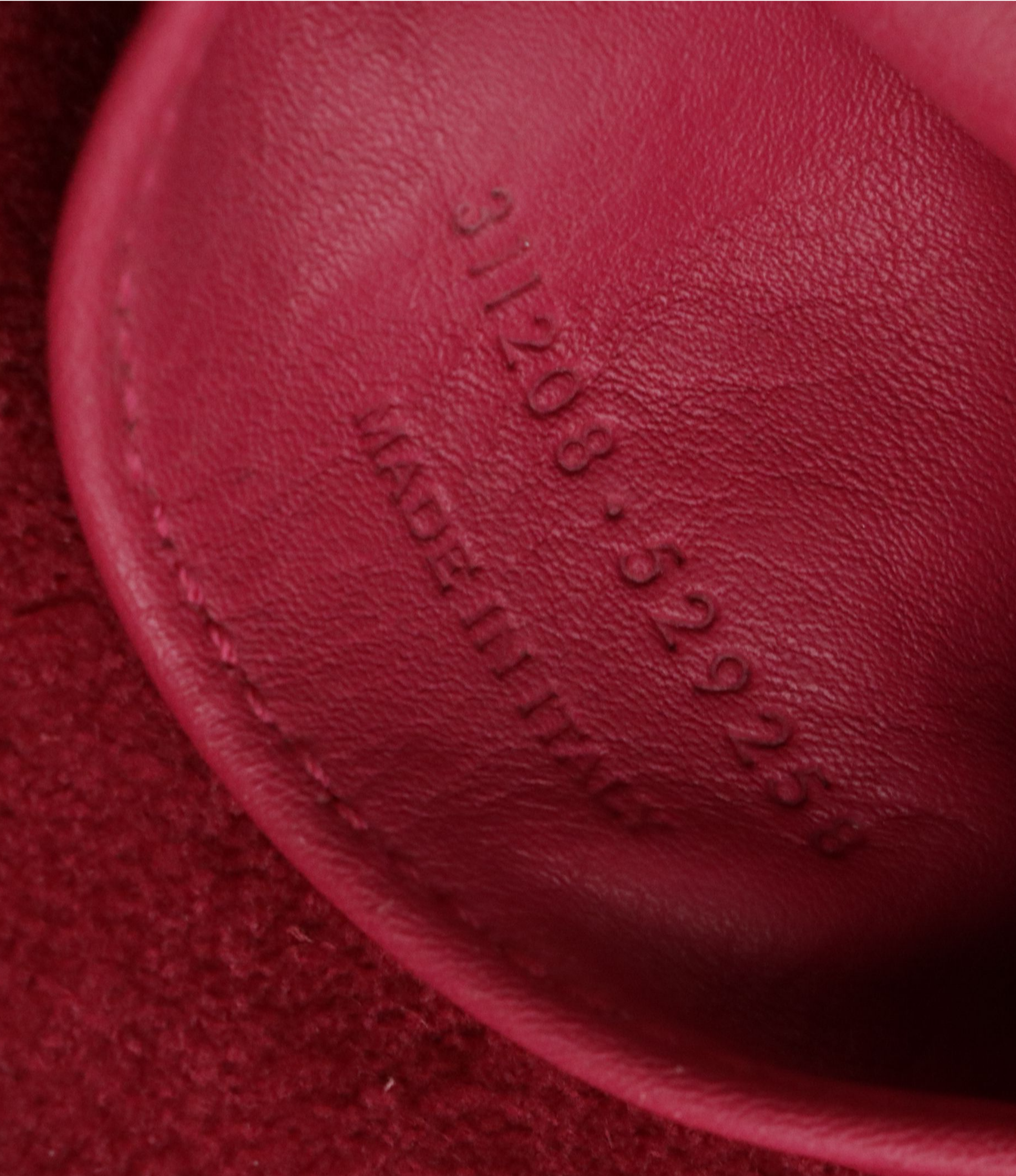 Saint Laurent Cabas ChYc Satchel in Hot Pink Leather