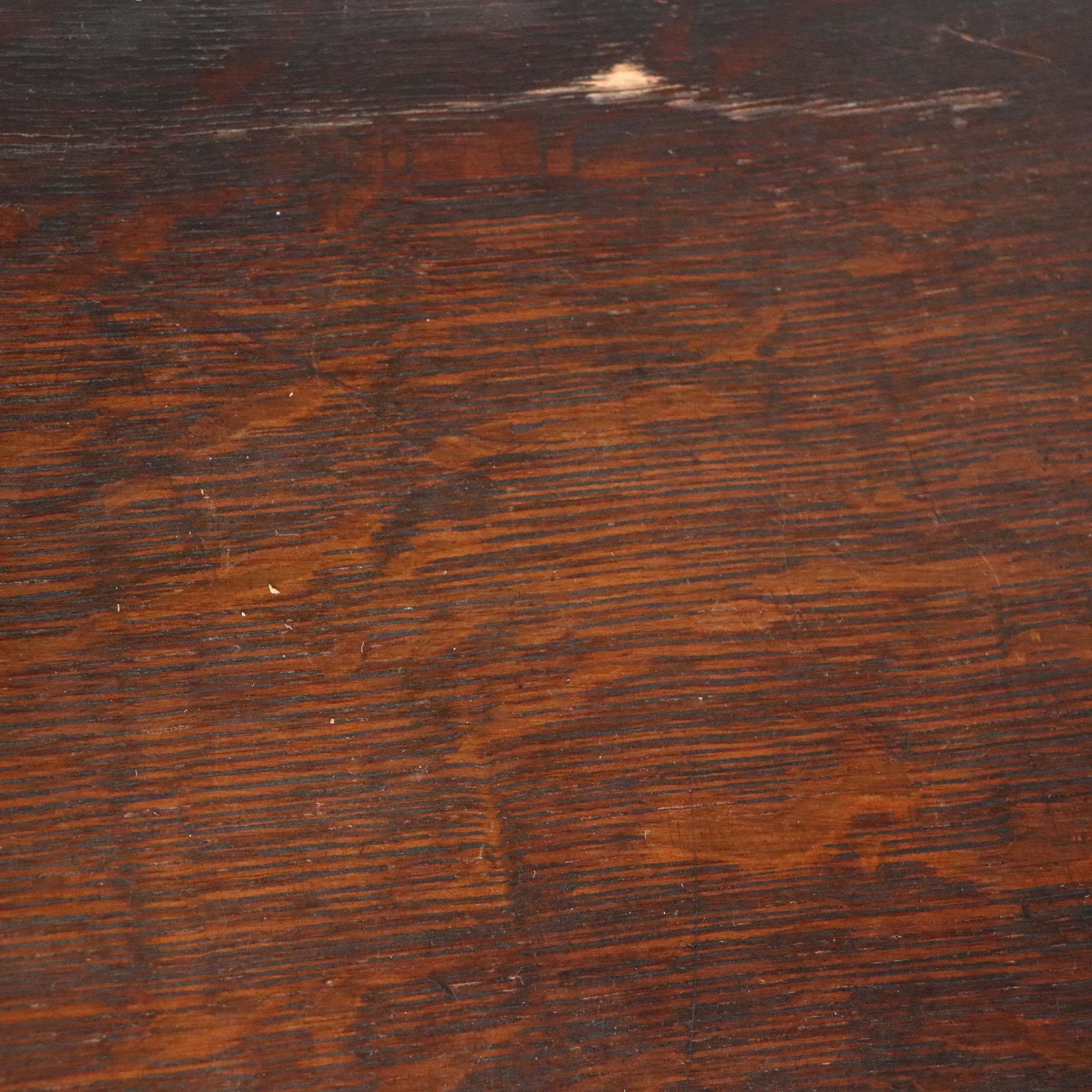 Mission Style Oak Desk, Early 20th Century