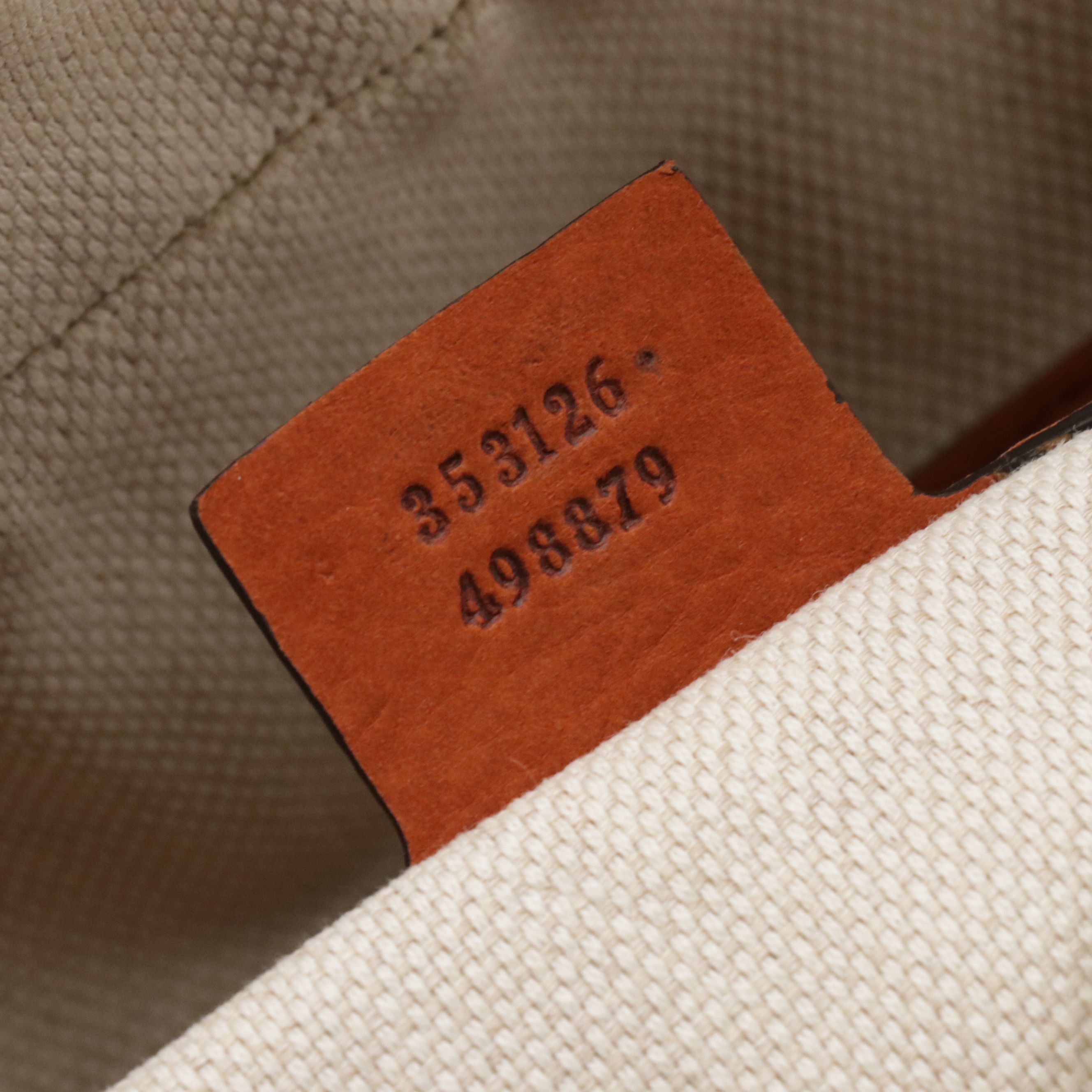 Gucci Interlocking GG Soho Chain Bag in Nubuck Leather