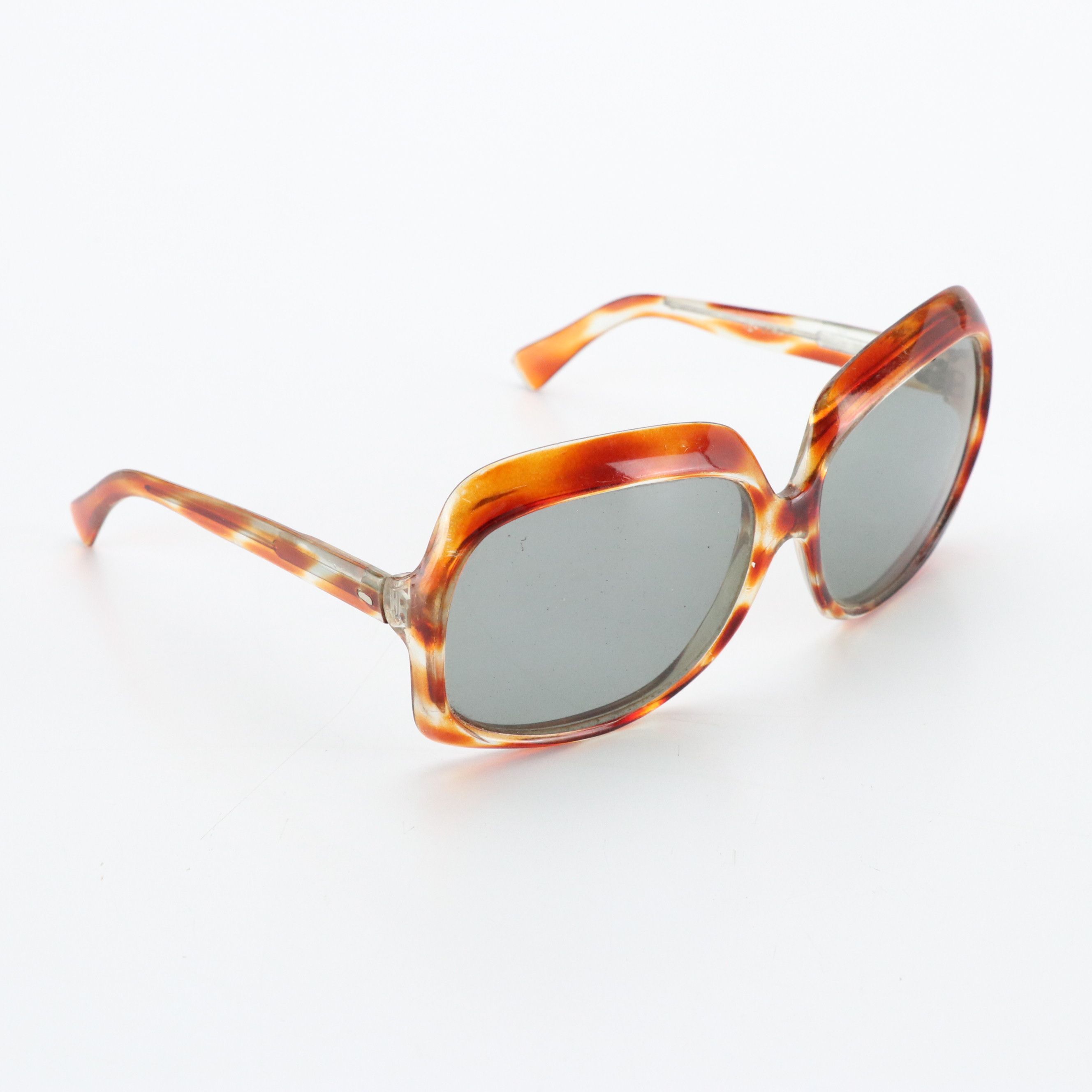 Trigère Vintage Round Sunglasses with Other Oversized Honey Brown Sunglasses