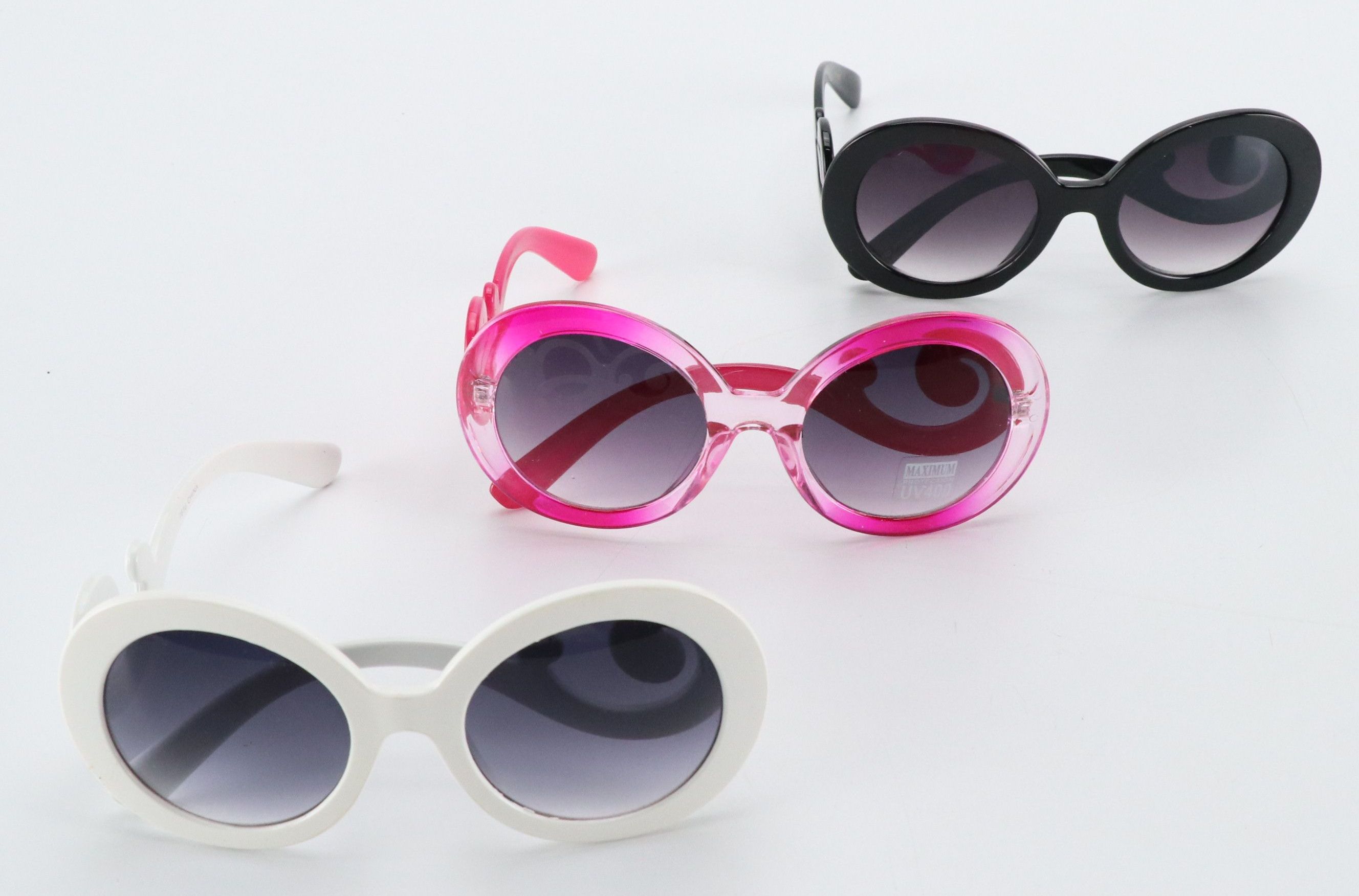 Round Gradient Lens Sunglasses with Soft Case