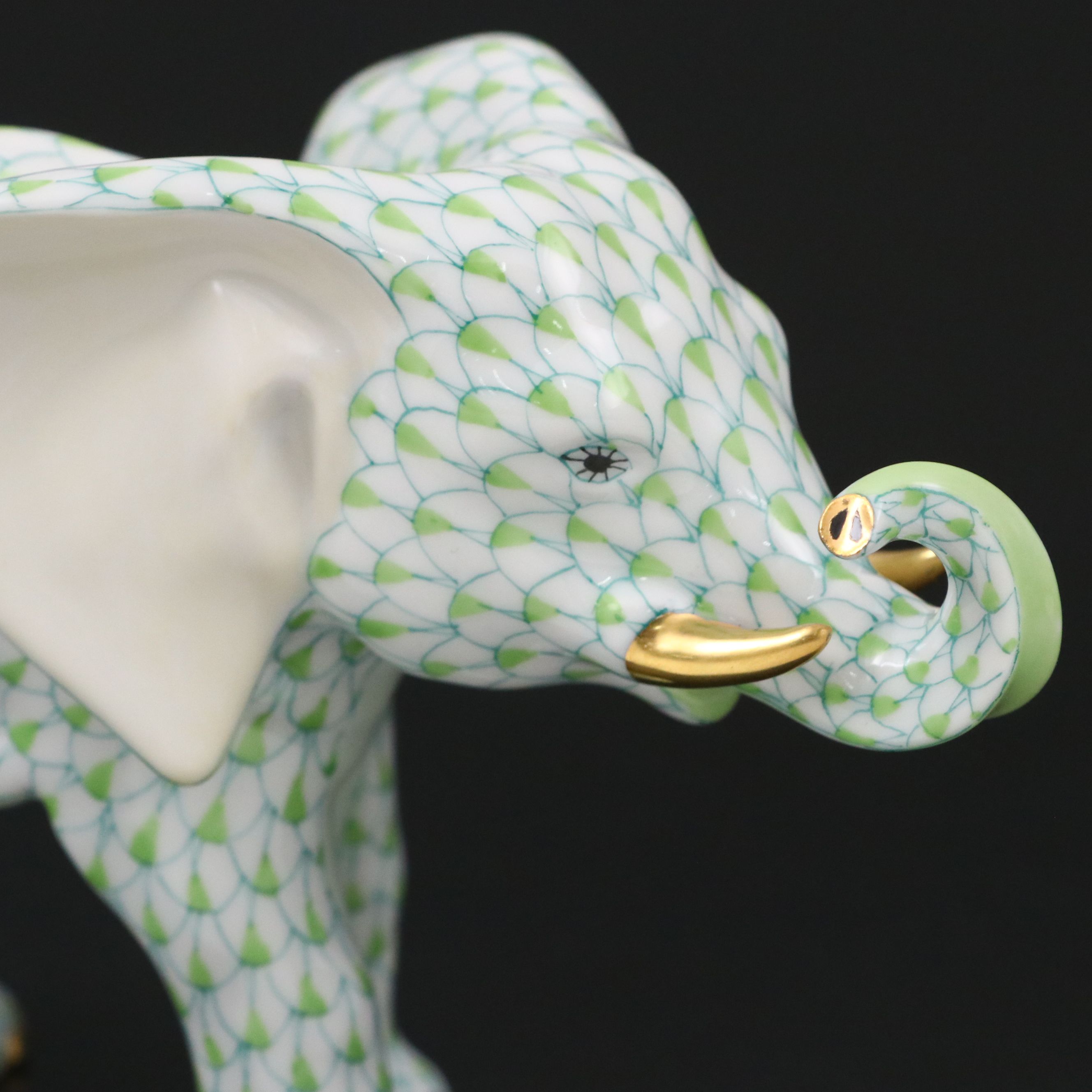 Herend Key Lime Fishnet with Gold "Roaming Elephant" Porcelain Figurine