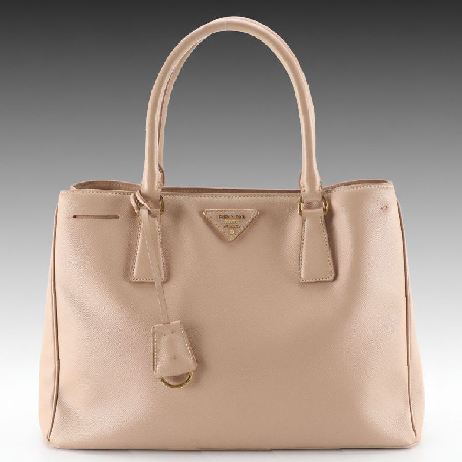 Prada Double Zip Galleria Top Handle Tote Bag in Saffiano Lux Leather