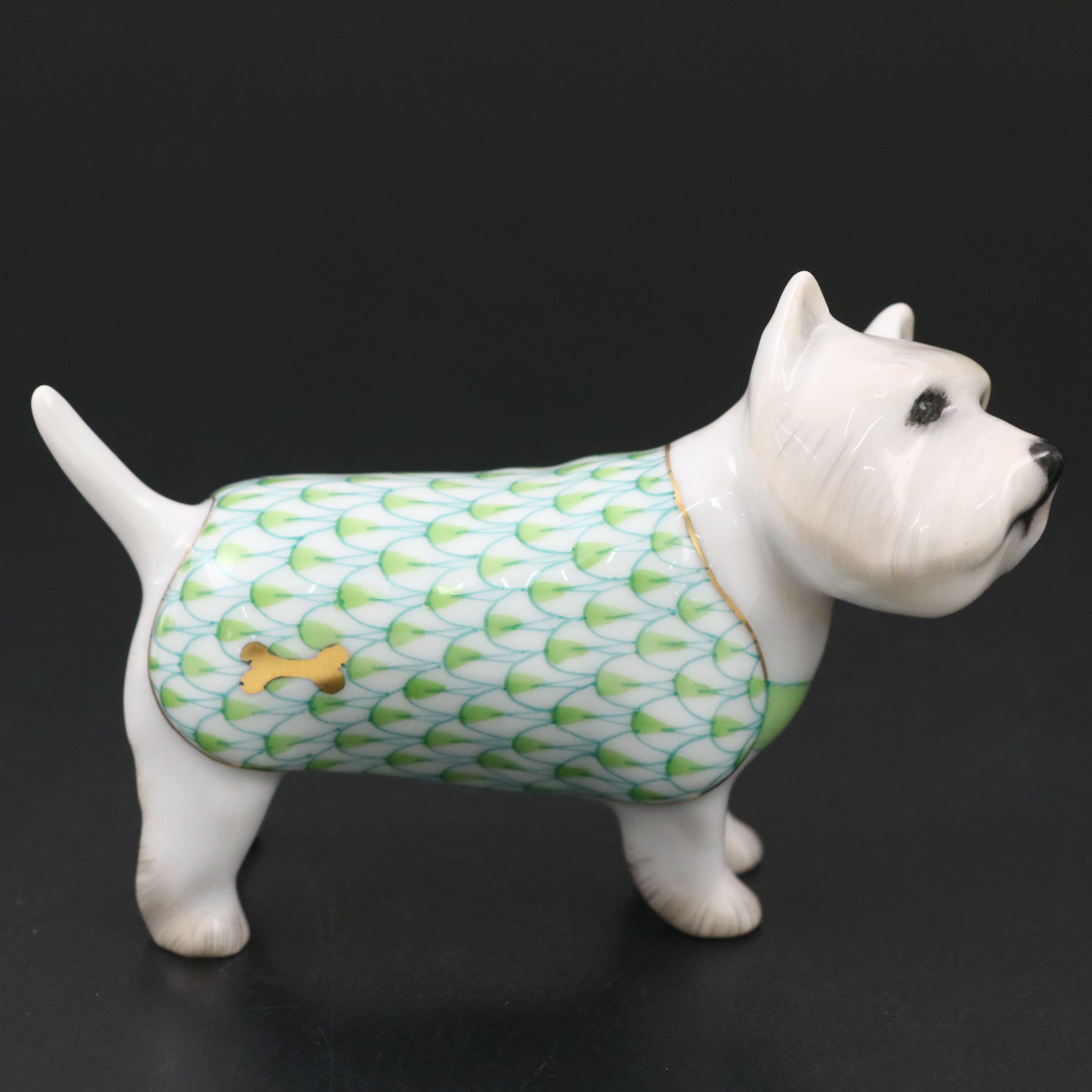 Herend Natural and Key Lime Fishnet with Gold "West Highland Terrier" Figurine