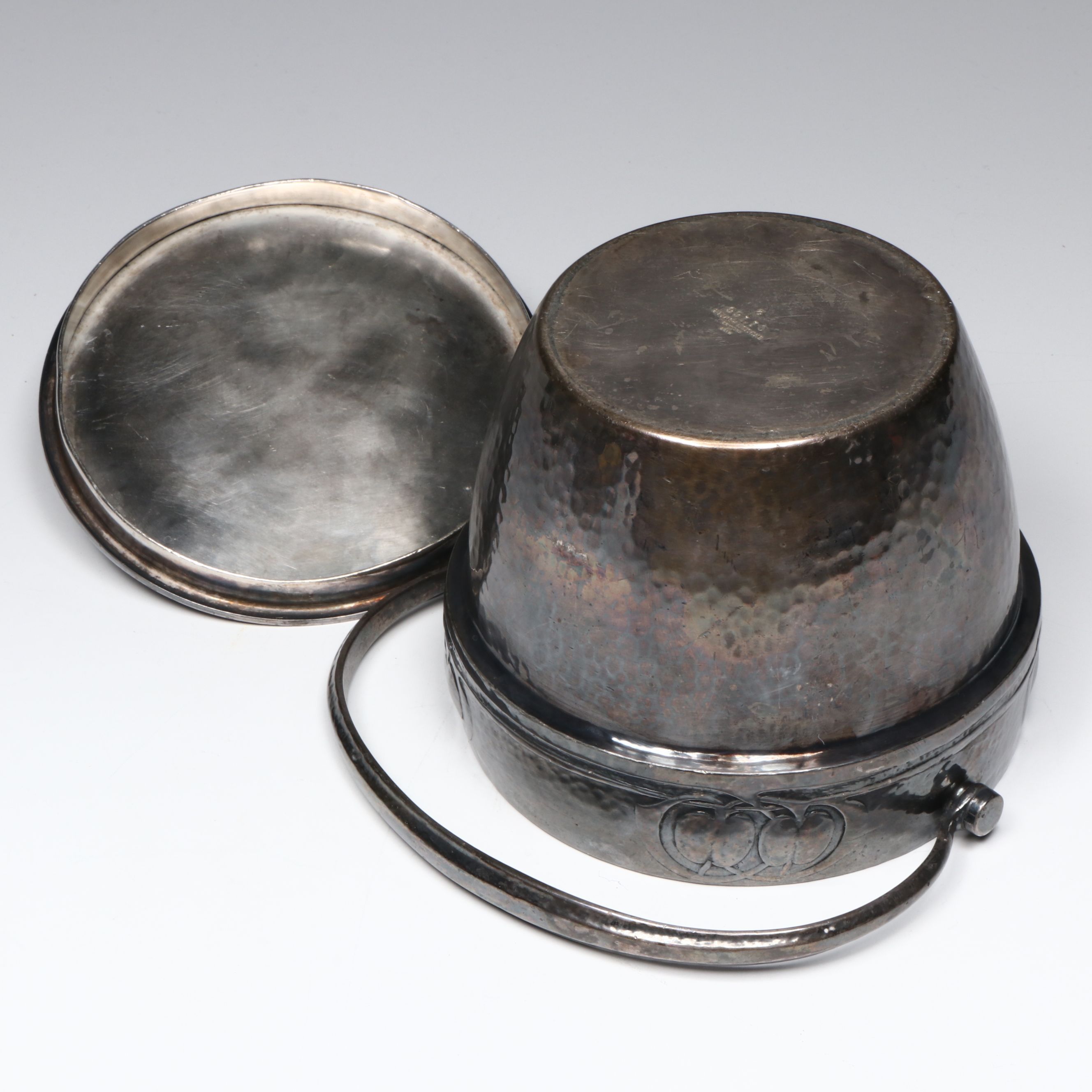 Antique English Arts and Crafts Pewter Biscuit Barrel, Late 19th/Early 20th C.