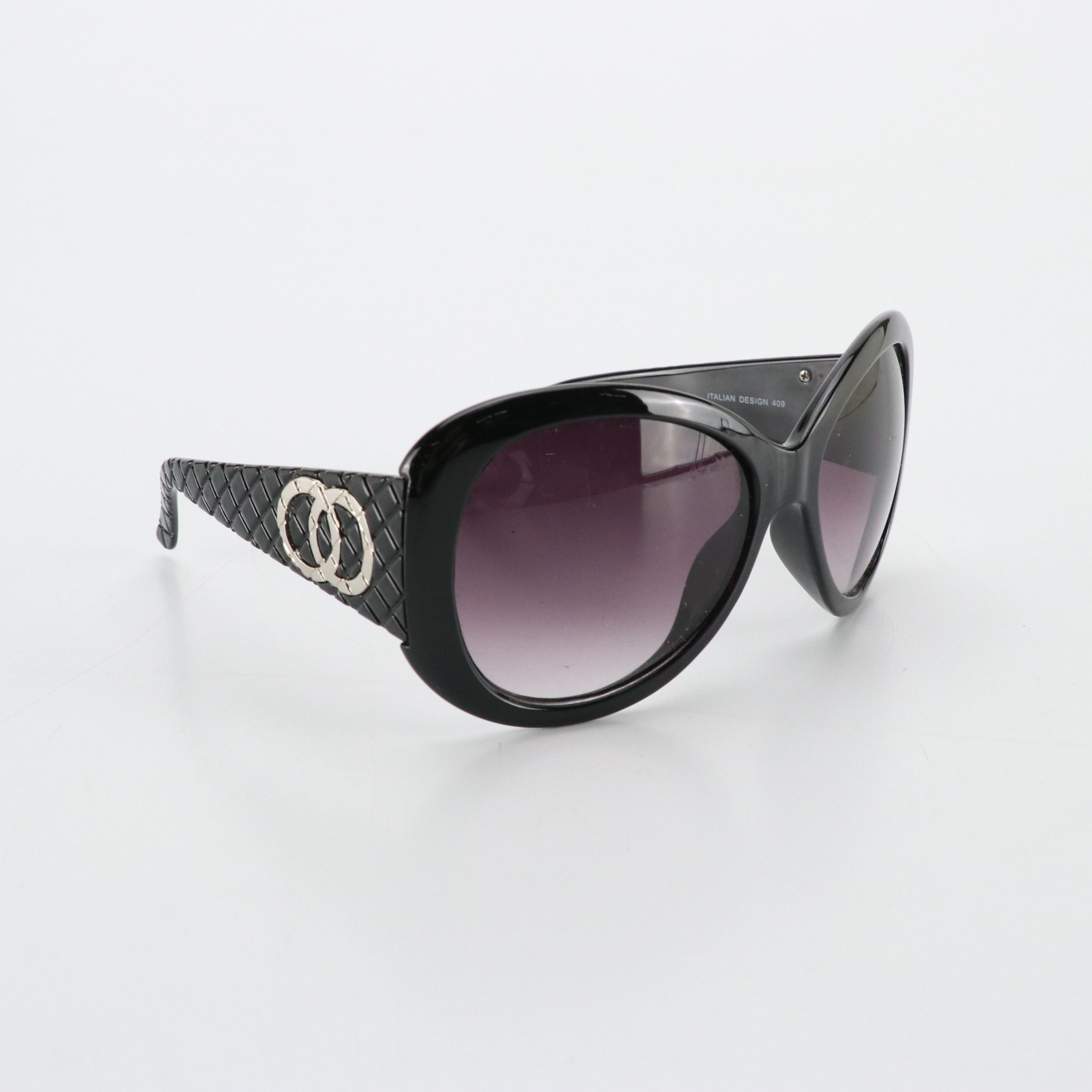 Black and White Oversized Round Sunglasses with Hot Pink Case