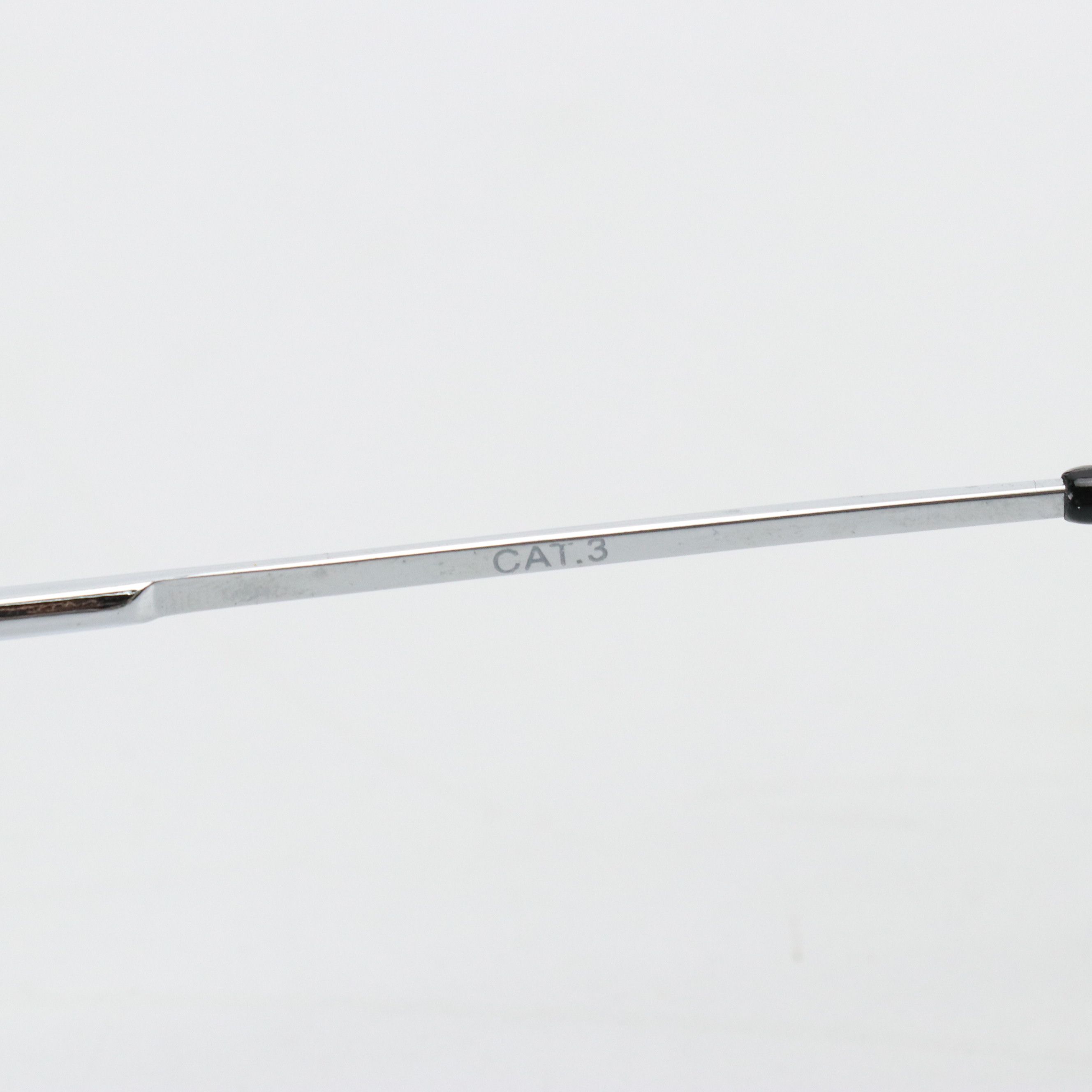 Metal Frame Aviator Sunglasses