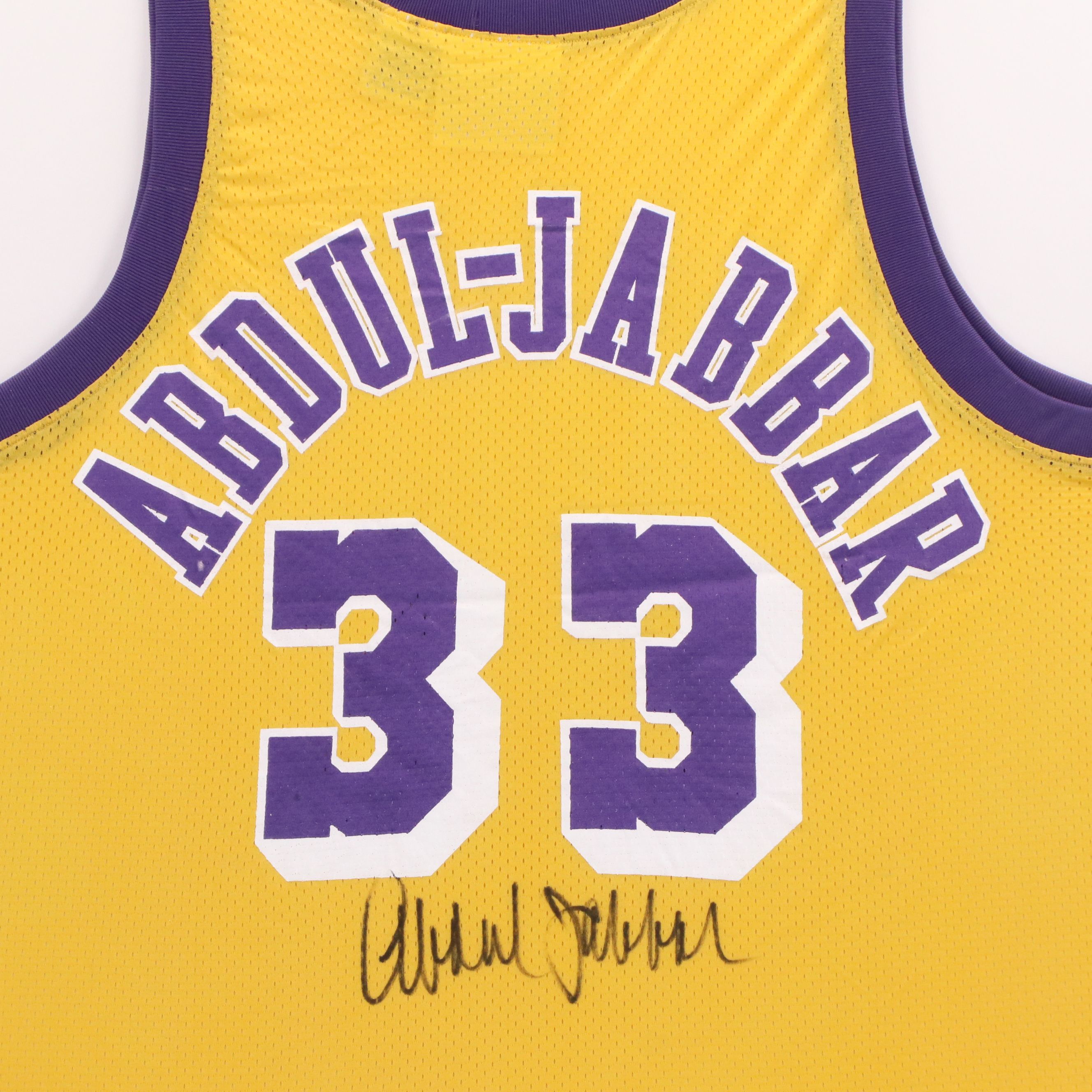 Kareem Abdul-Jabbar Signed Los Angeles Lakers Basketball Jersey in Matted Frame