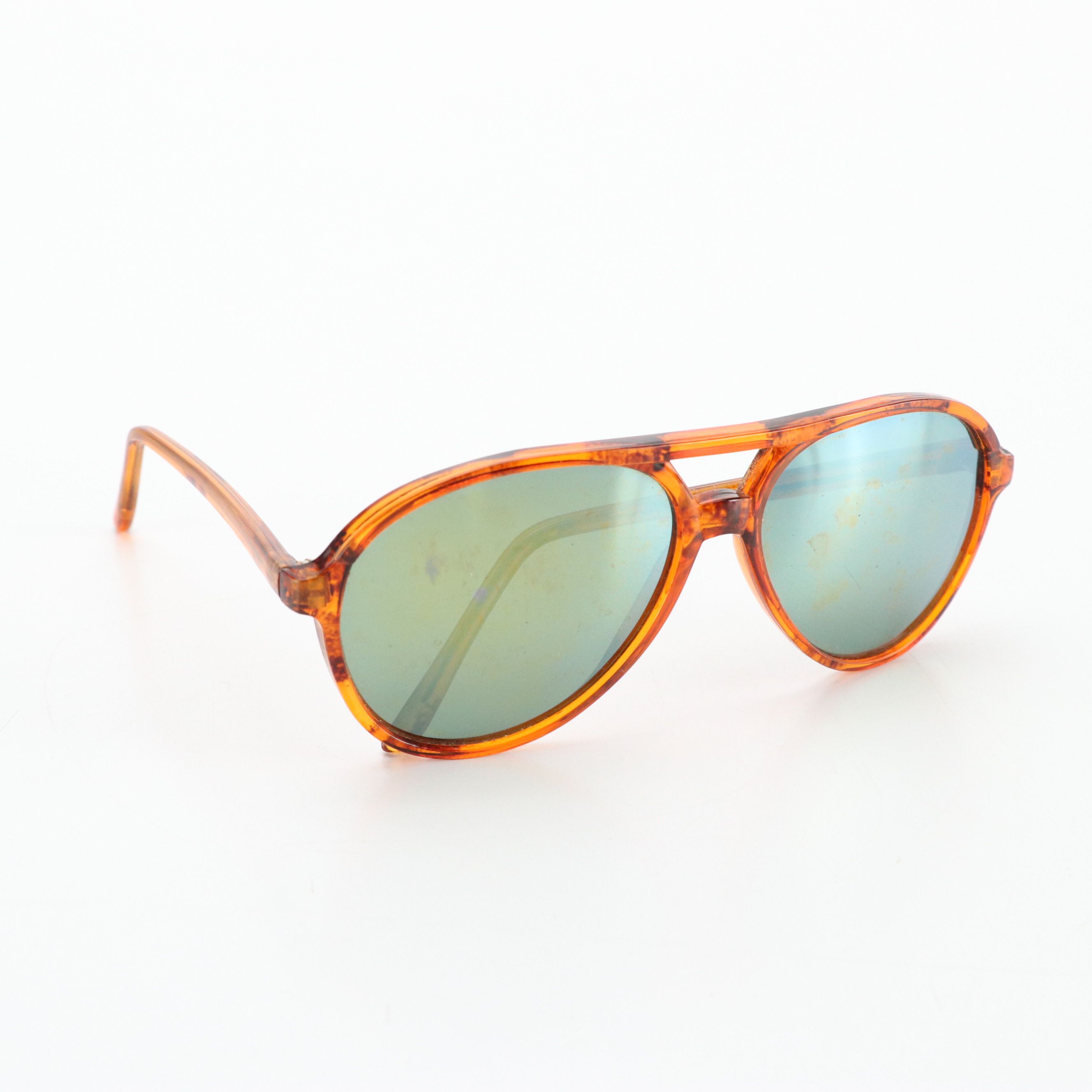 Oscar de La Renta, Relic and More Oversized, Oval and Aviator Sunglasses