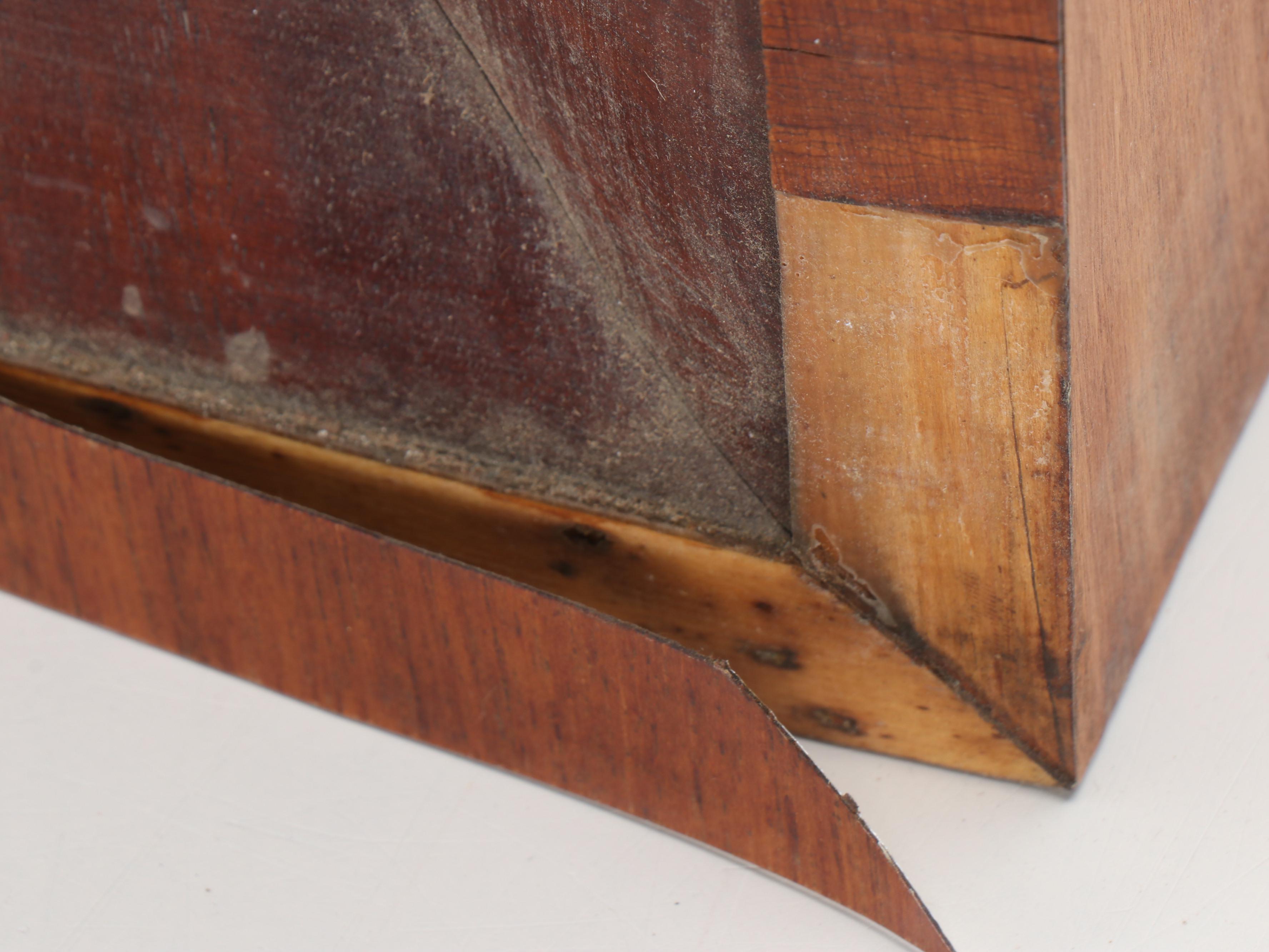 Waterbury Clock Co. Reverse Painted Ogee Mantel Clock, 19th Century