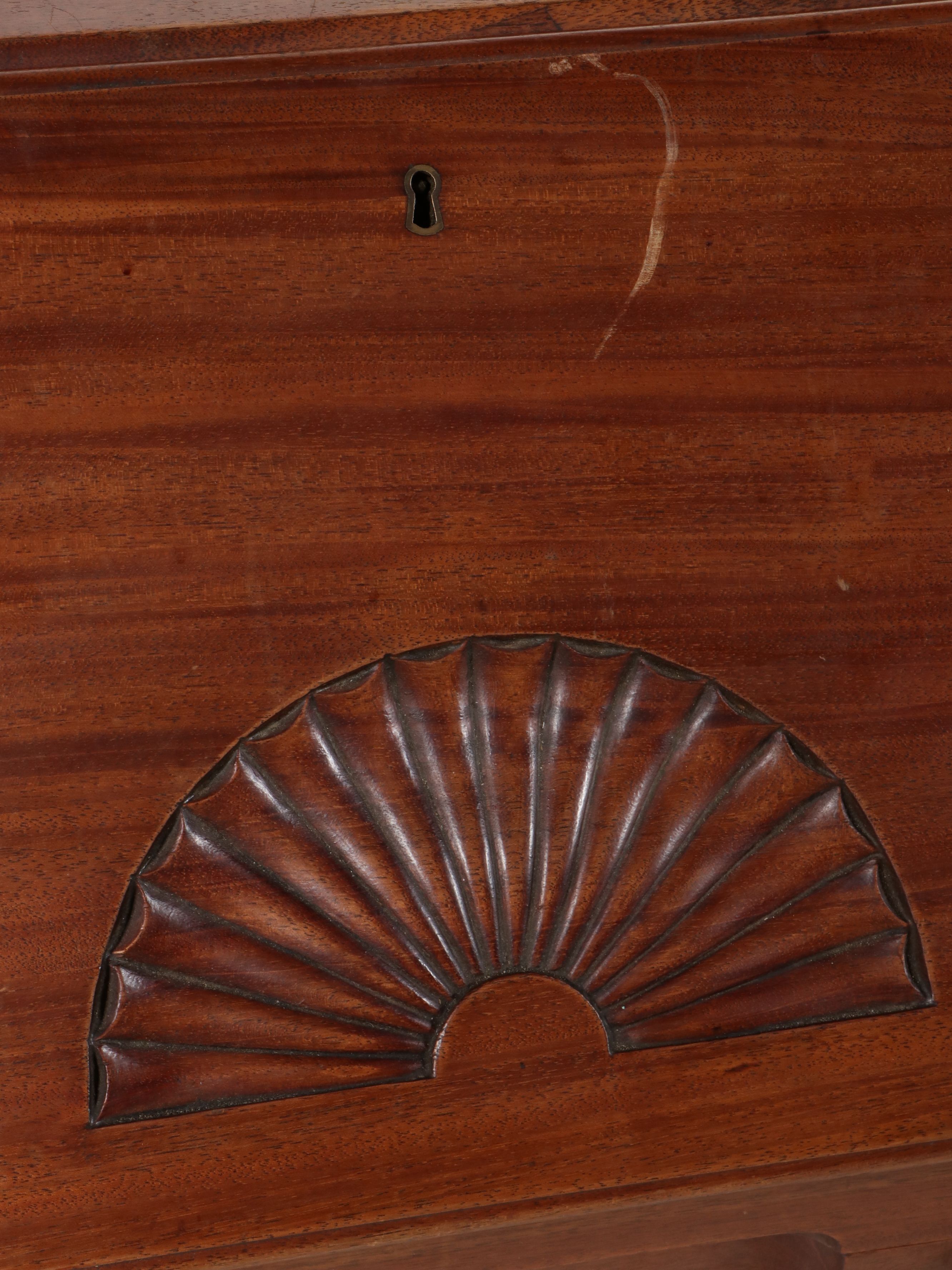 Chippendale Style Block-Front Mahogany Slant-Front Desk, 20th Century