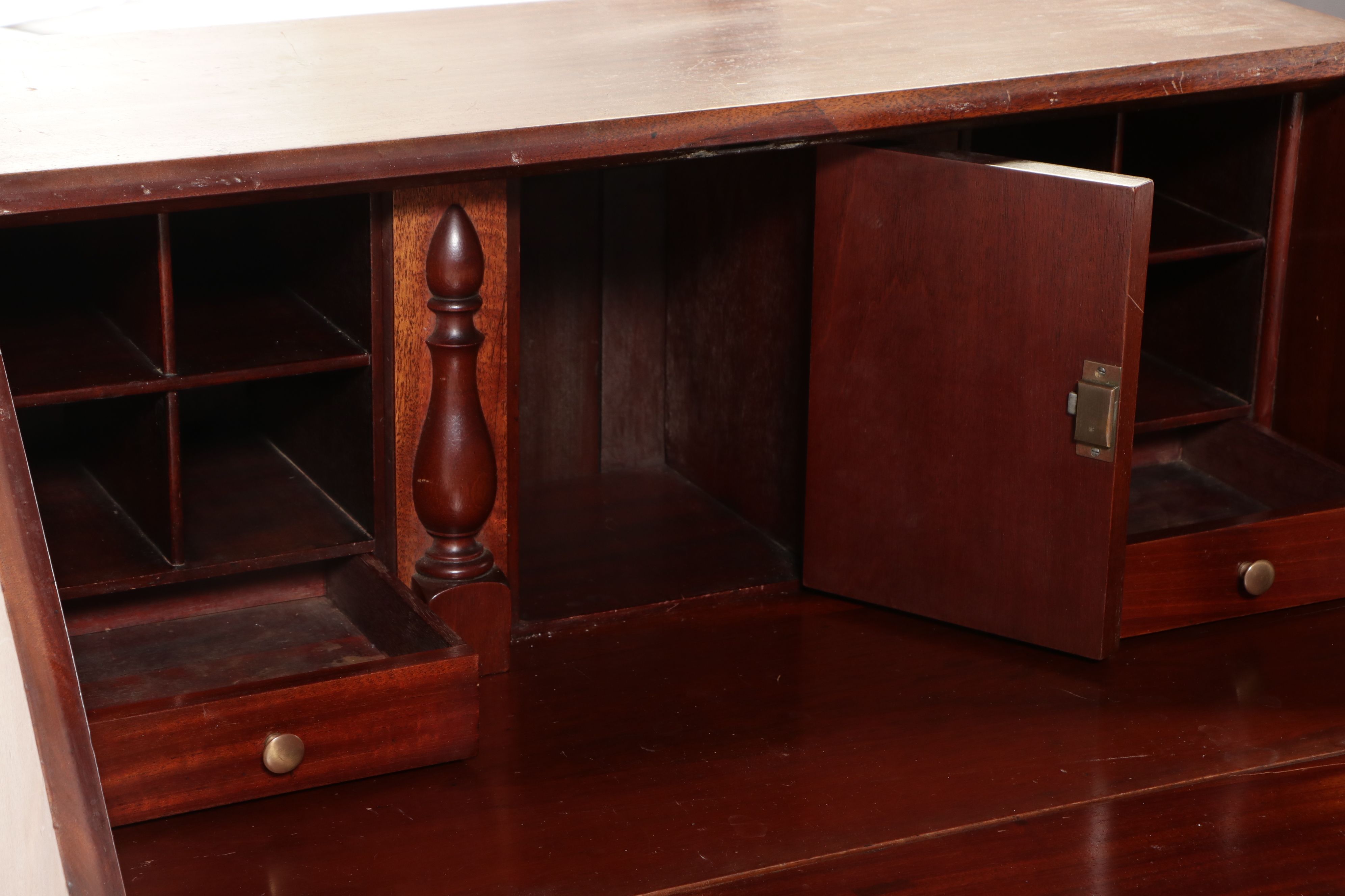 Chippendale Style Block-Front Mahogany Slant-Front Desk, 20th Century