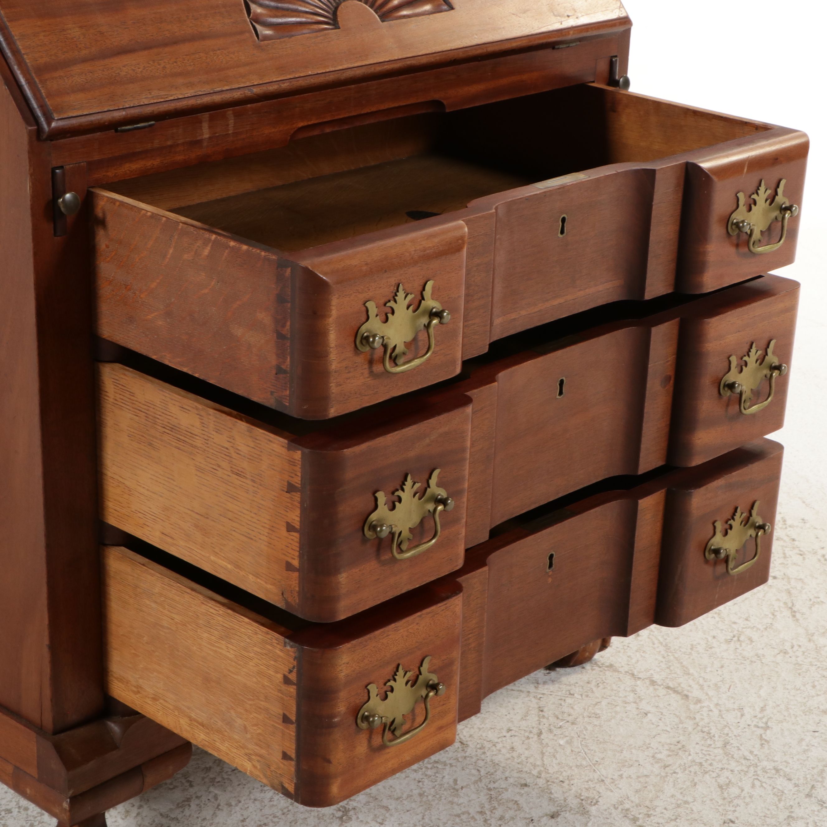 Chippendale Style Block-Front Mahogany Slant-Front Desk, 20th Century