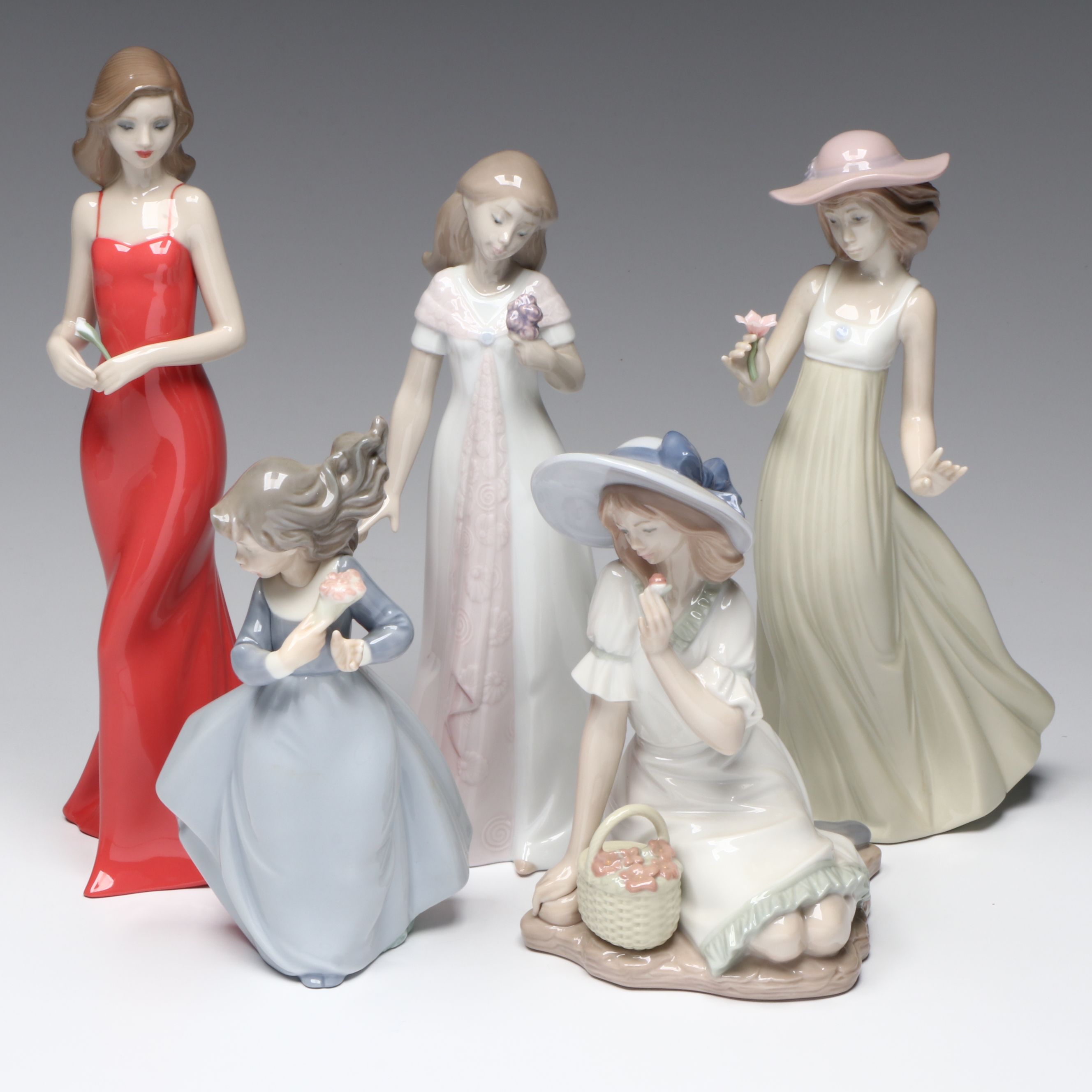 Nao "The Elegance of A Rose" with Other Women with Flowers Porcelain Figures
