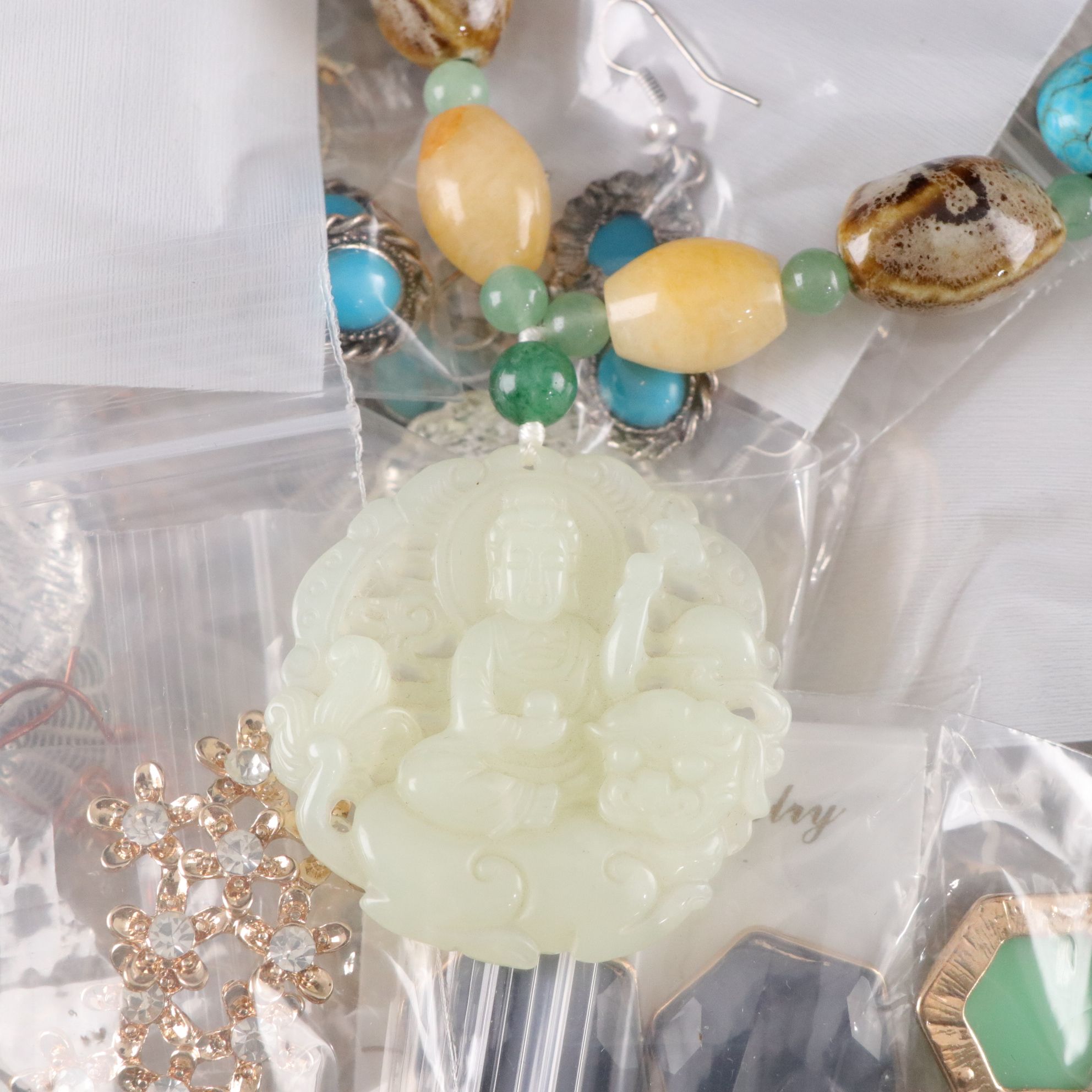 Uncommon Discovery: Assortment of Earrings, Bracelets, Rings & More Jewelry