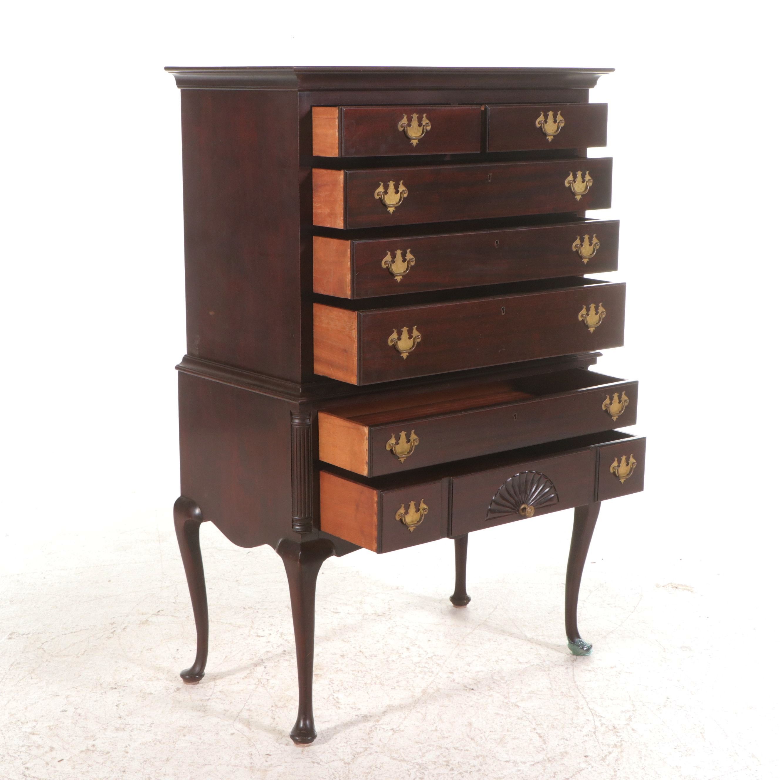 Queen Anne Style Mahogany Chest on Chest, Mid to Late 20th Century