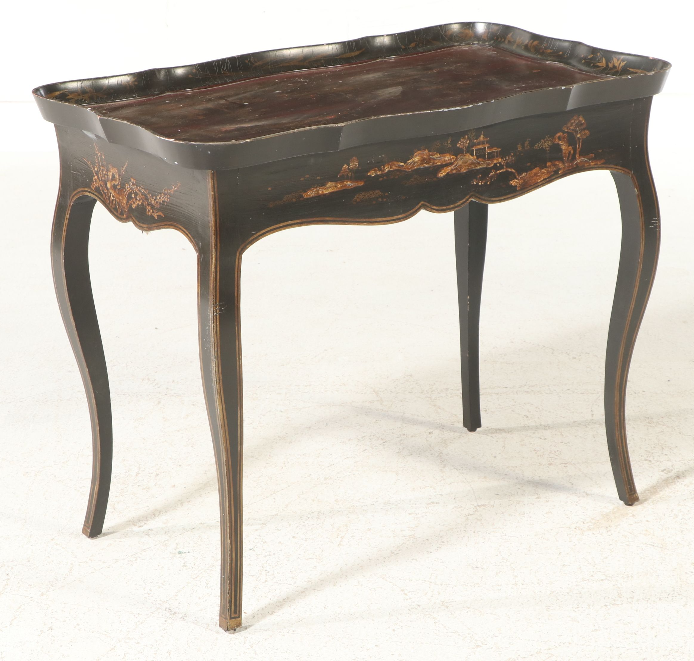 Chinoiserie Lacquered Table, Late 19th Century