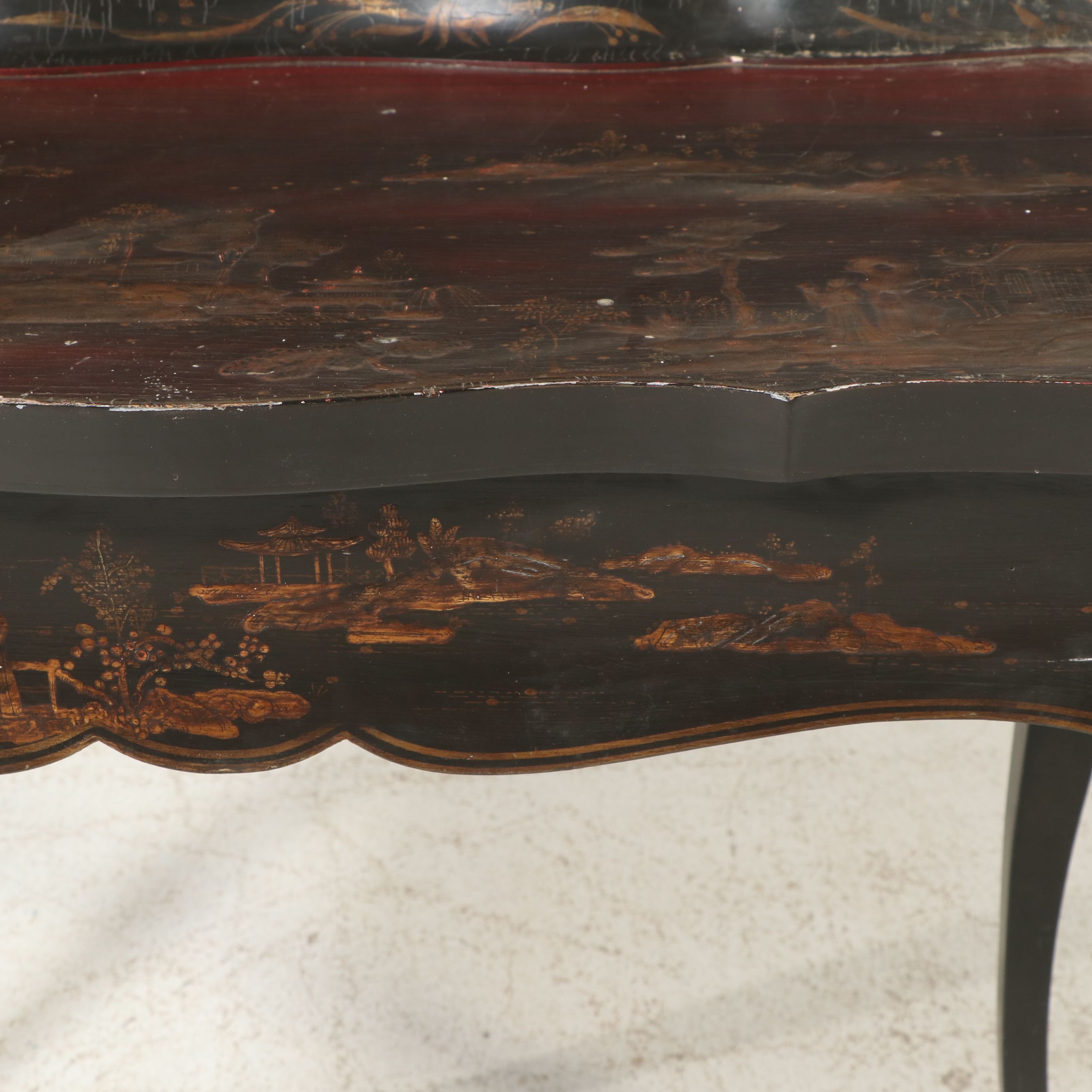 Chinoiserie Lacquered Table, Late 19th Century