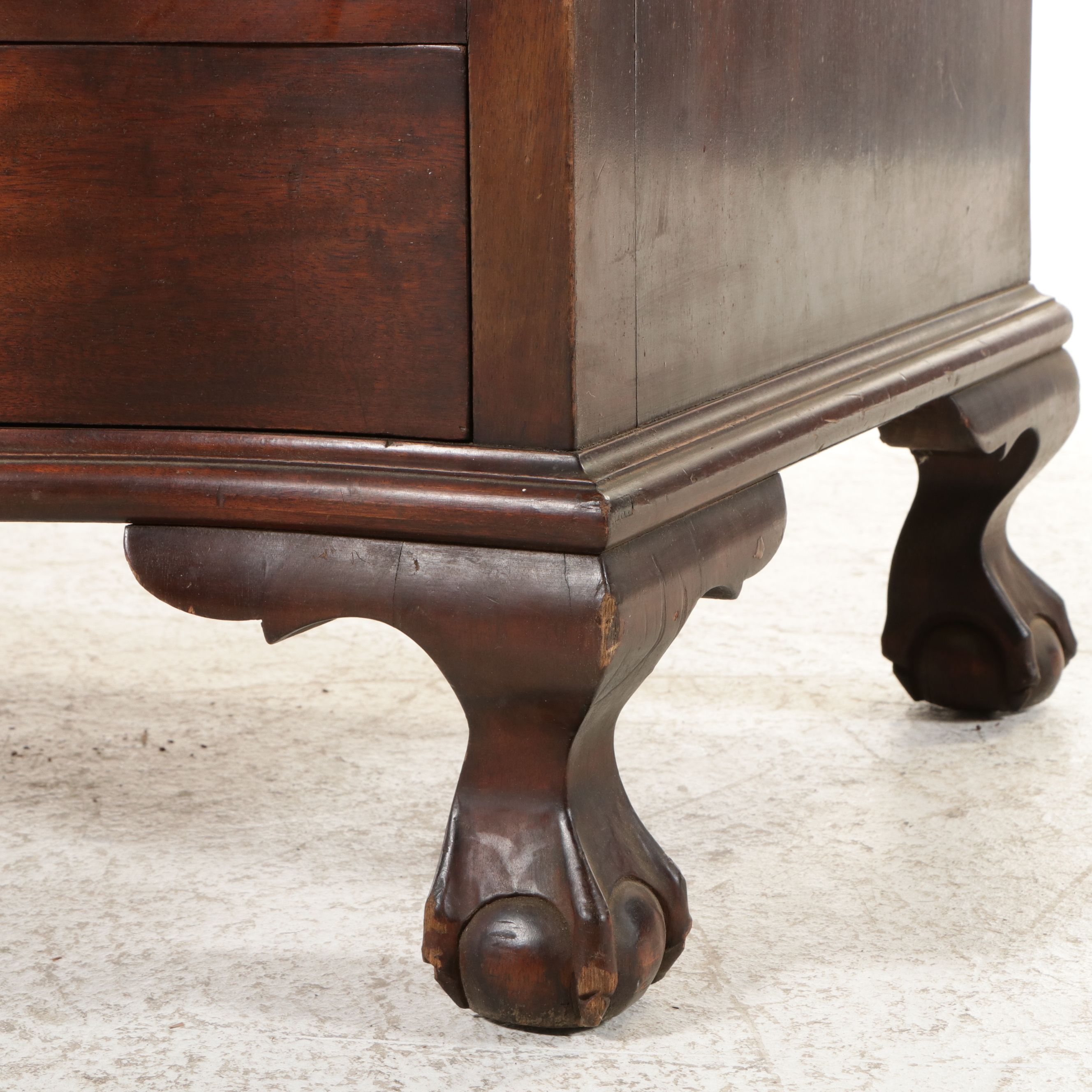 Federal Style Mahogany Serpentine Slant-Front Desk