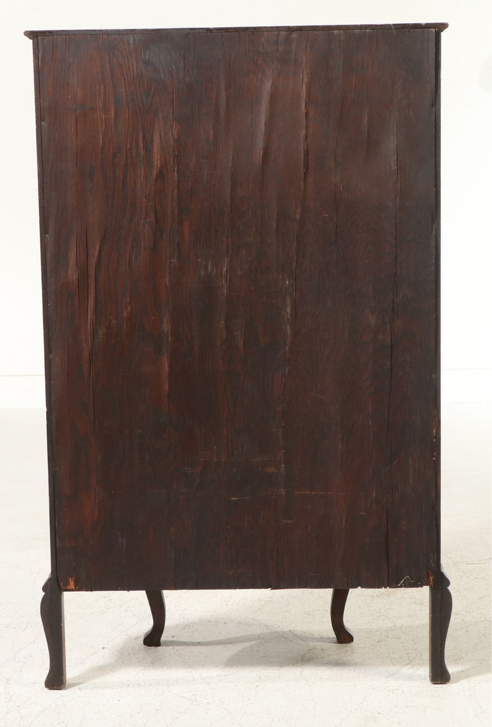 American Edwardian Tiger Oak Bow-Front China Cabinet, Early 20th Century