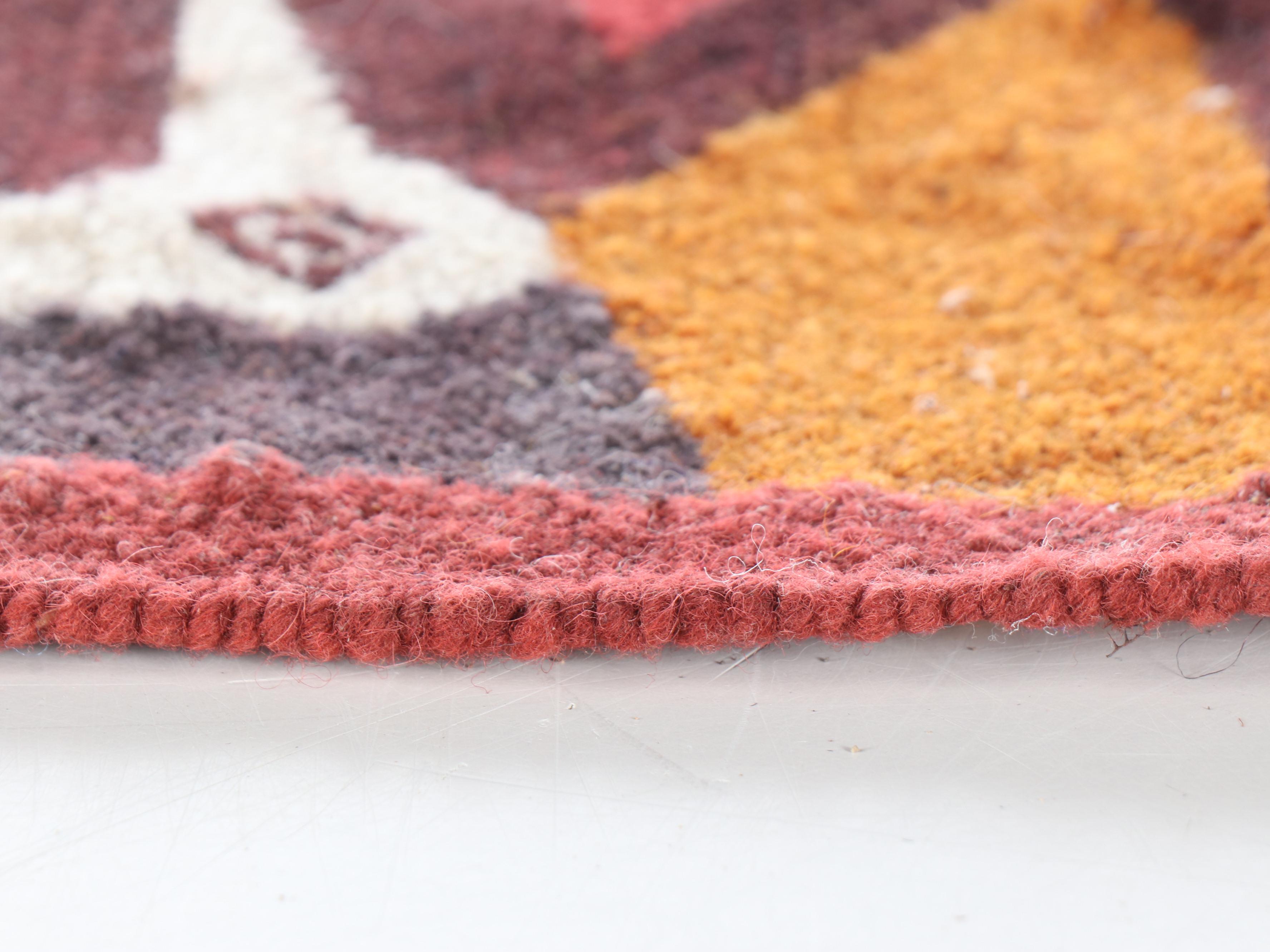 2'2 x 3'11 Handwoven Ecuadorian Accent Rug with Optic Bird Design