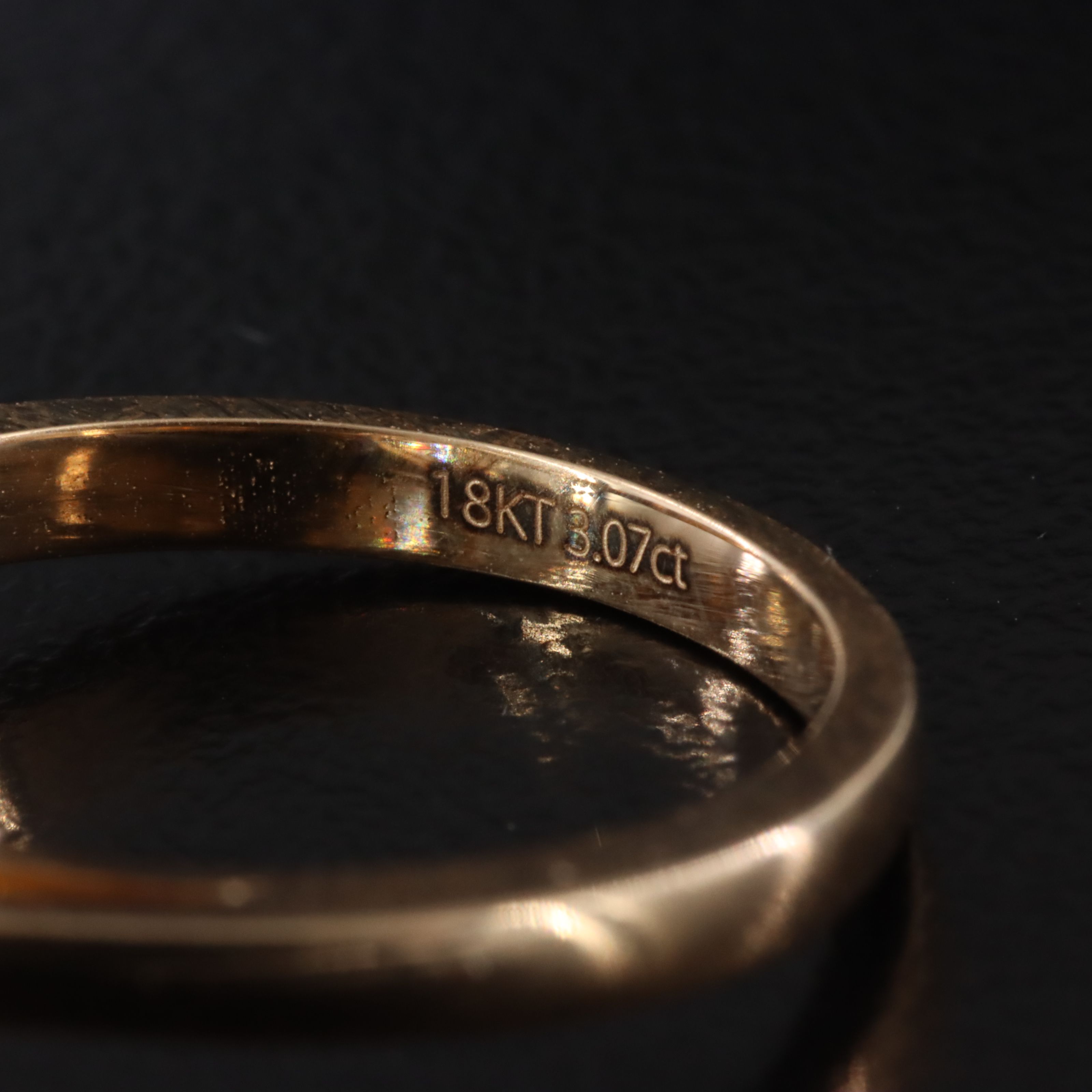 18K 3.07 CT Lab Grown Fancy Yellow Diamond Solitaire Ring with IGI Report