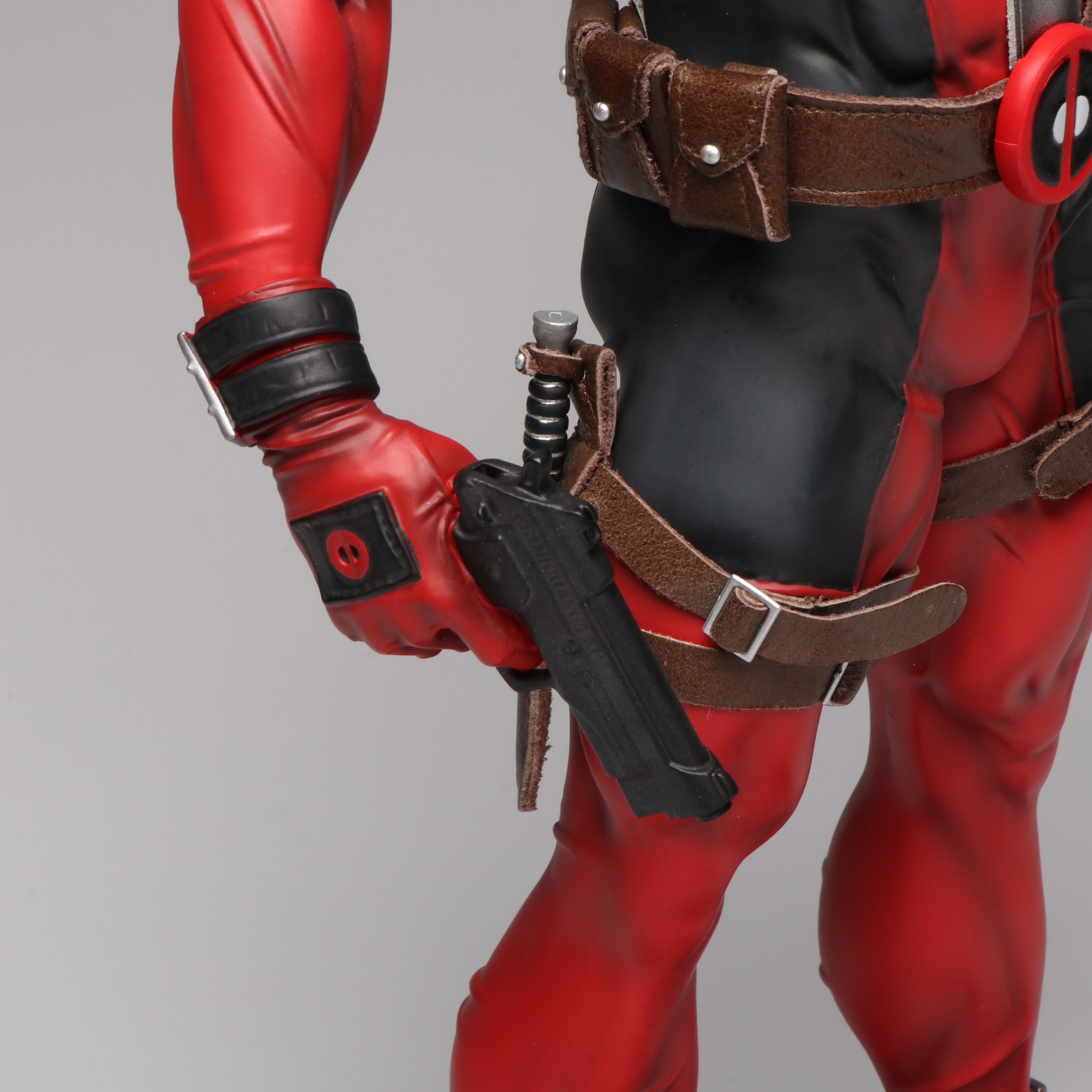 Sideshow Collectibles Deadpool Premium Format Figurine
