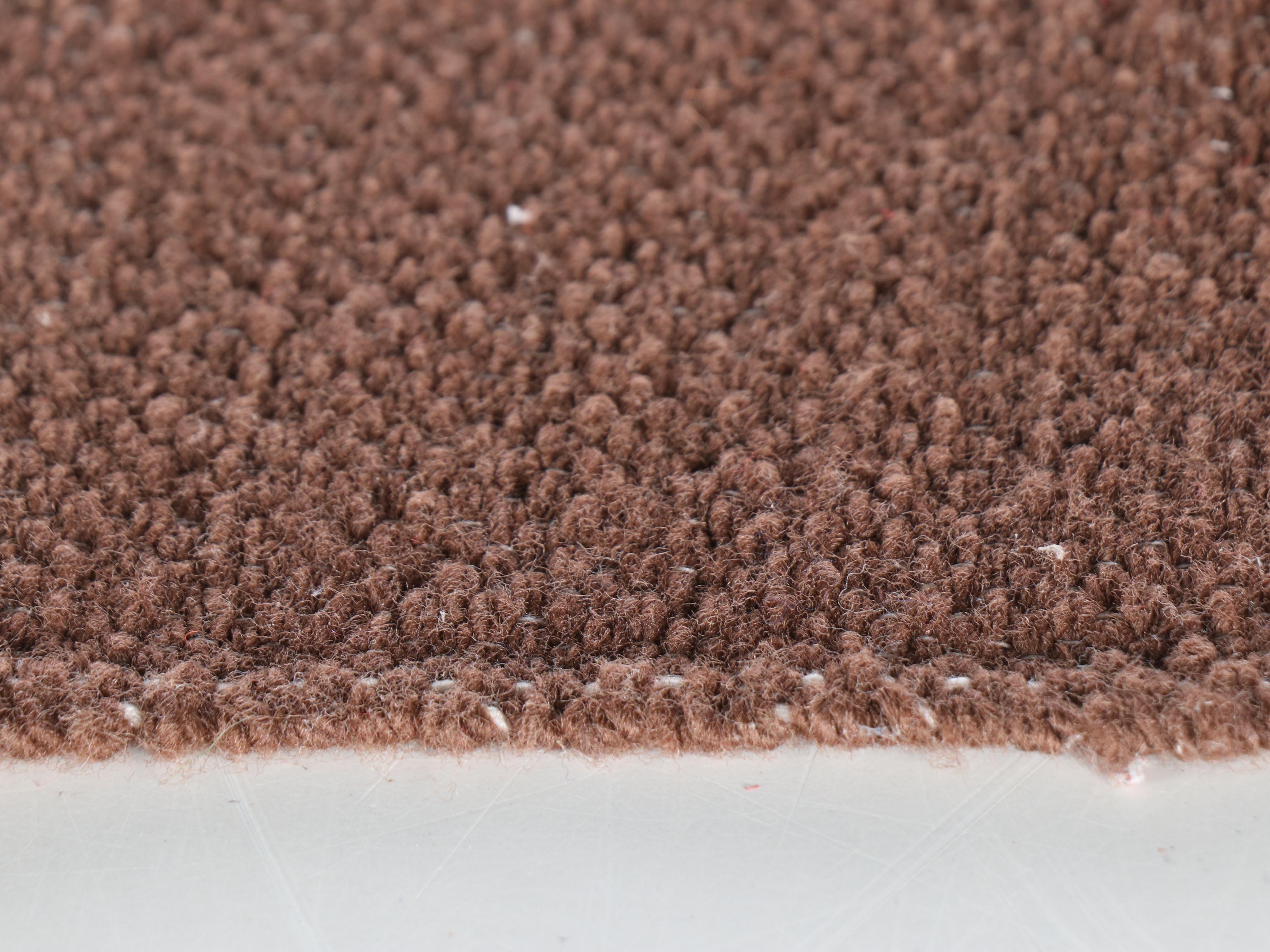 2'2 x 3'4 Handwoven Ecuadorian Pictorial Accent Rug