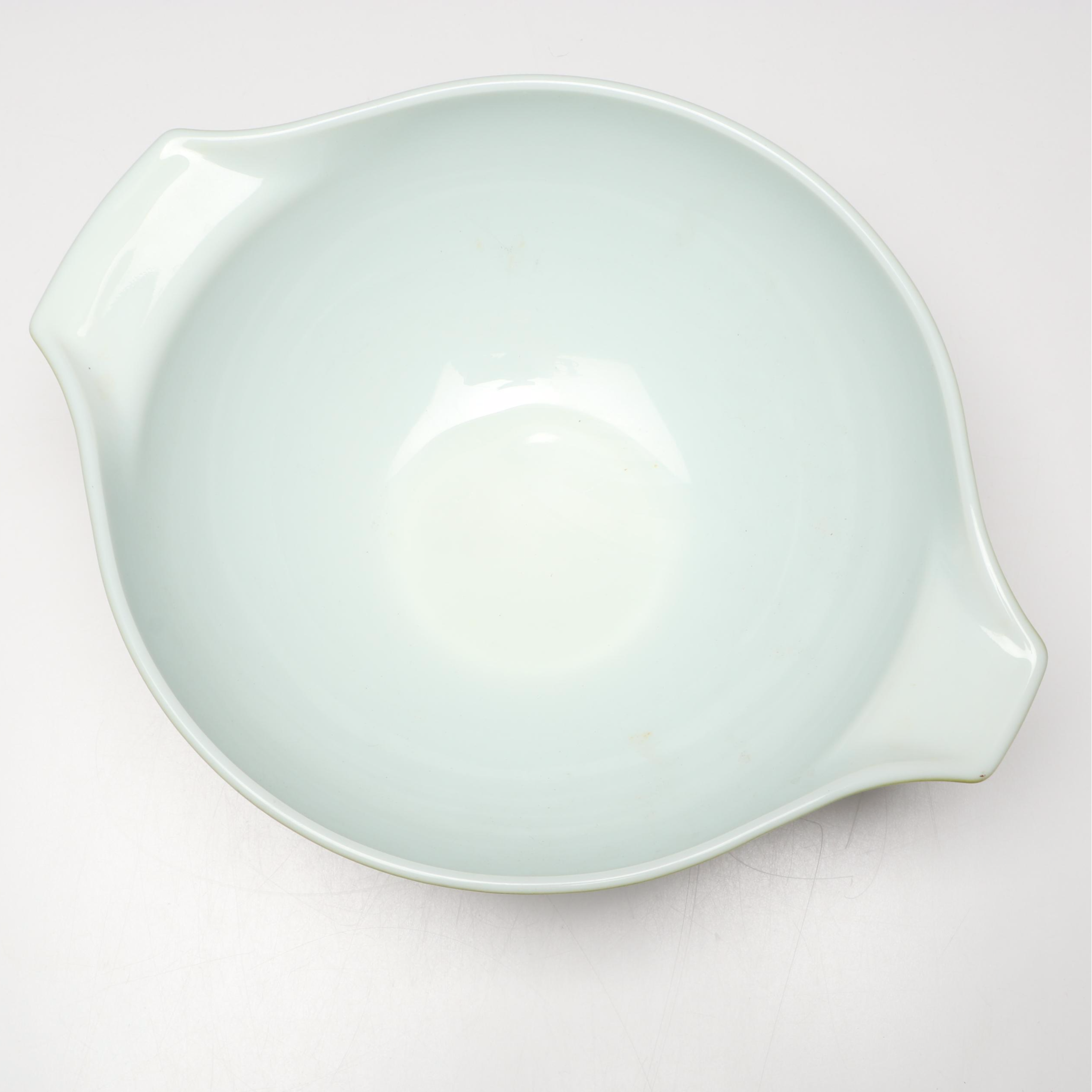 Pyrex "Crazy Daisy" Cinderella Mixing Bowls with "Verde" Round Casseroles
