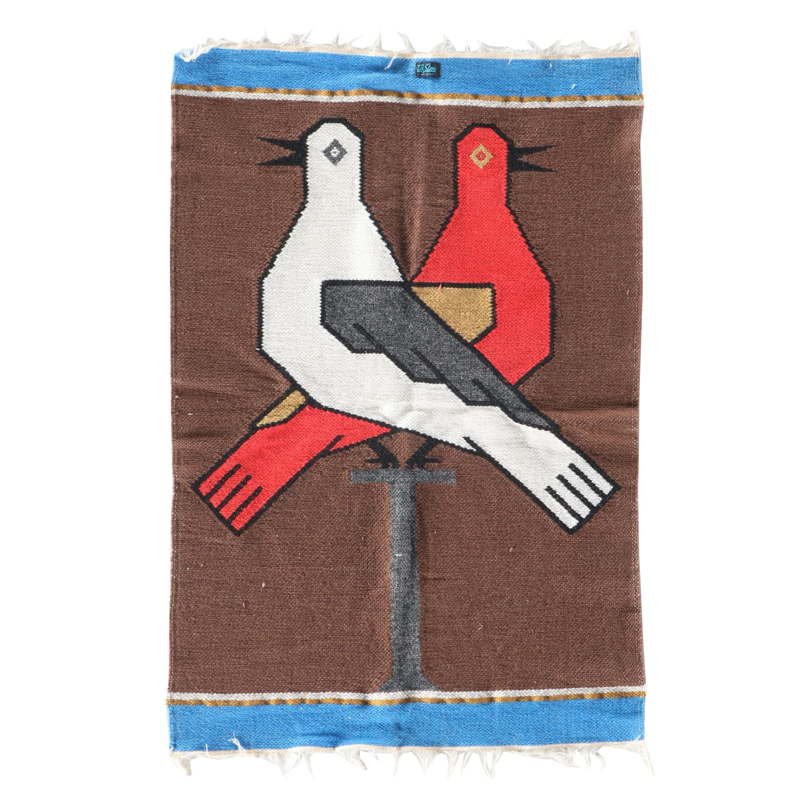 2'2 x 3'4 Handwoven Ecuadorian Pictorial Accent Rug