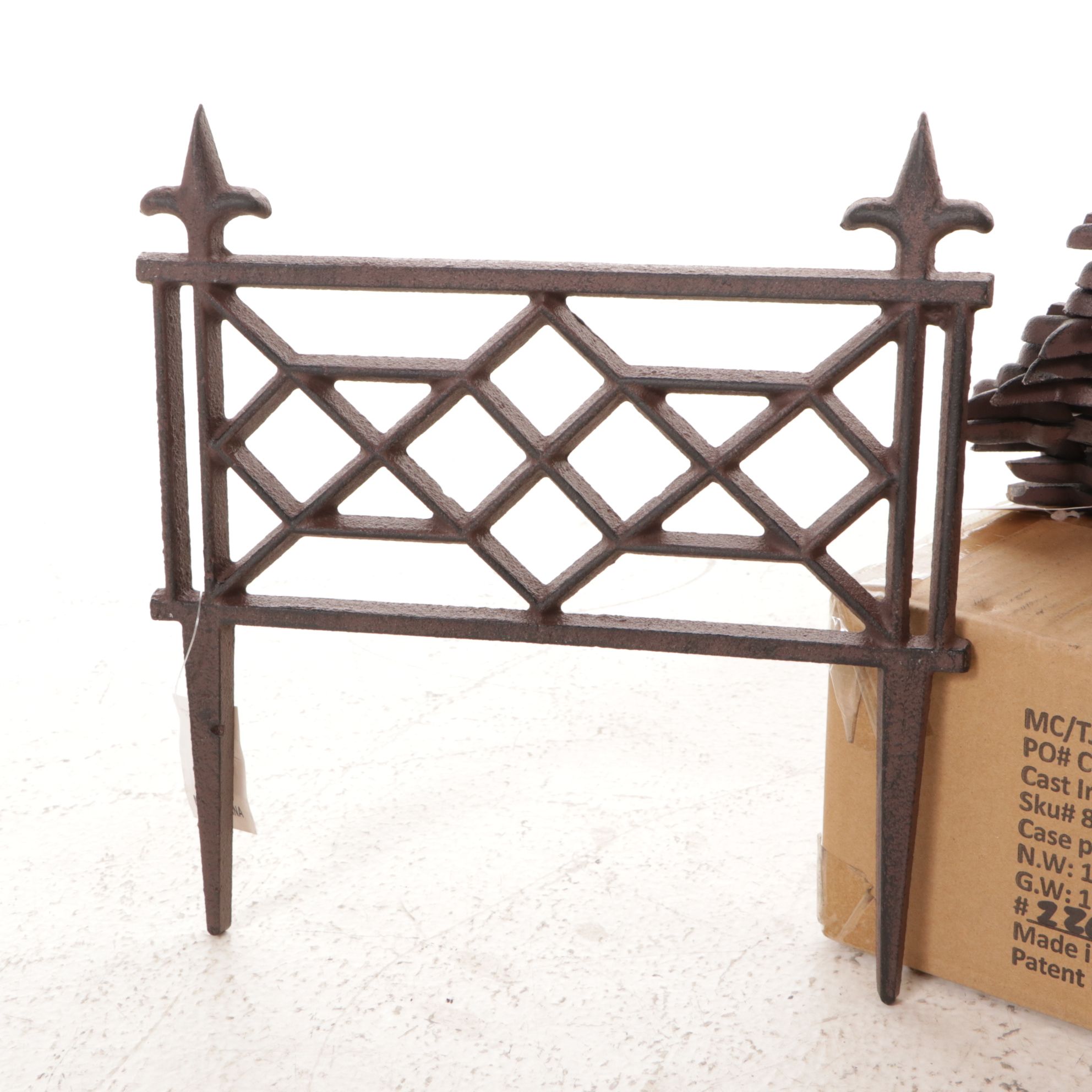 Cast Iron Garden Edging Fence, 20 Pieces