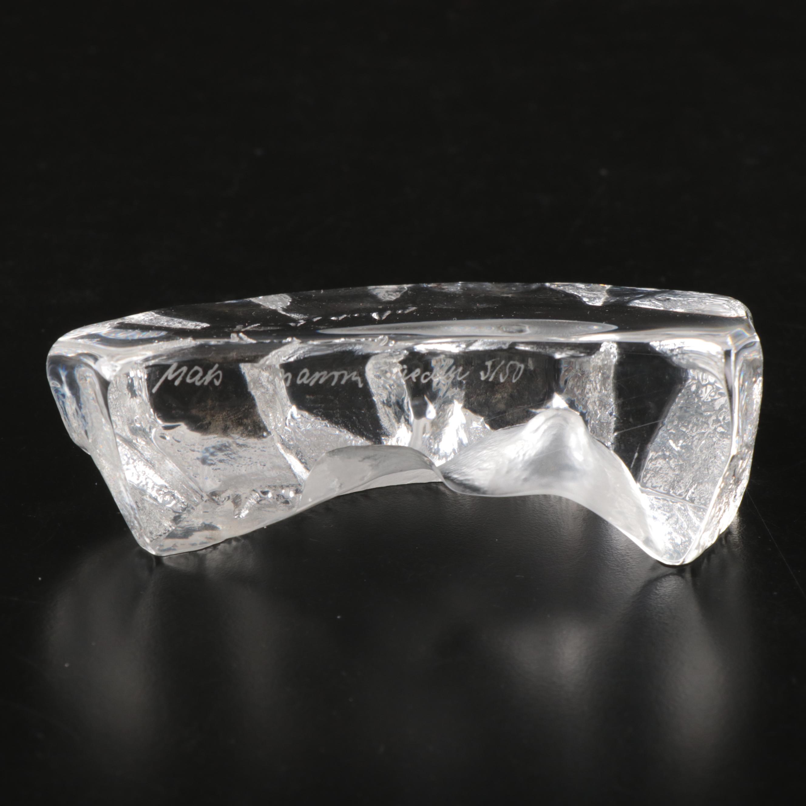 Mats Jonasson Swedish Crystal Arctic Seal Paperweight