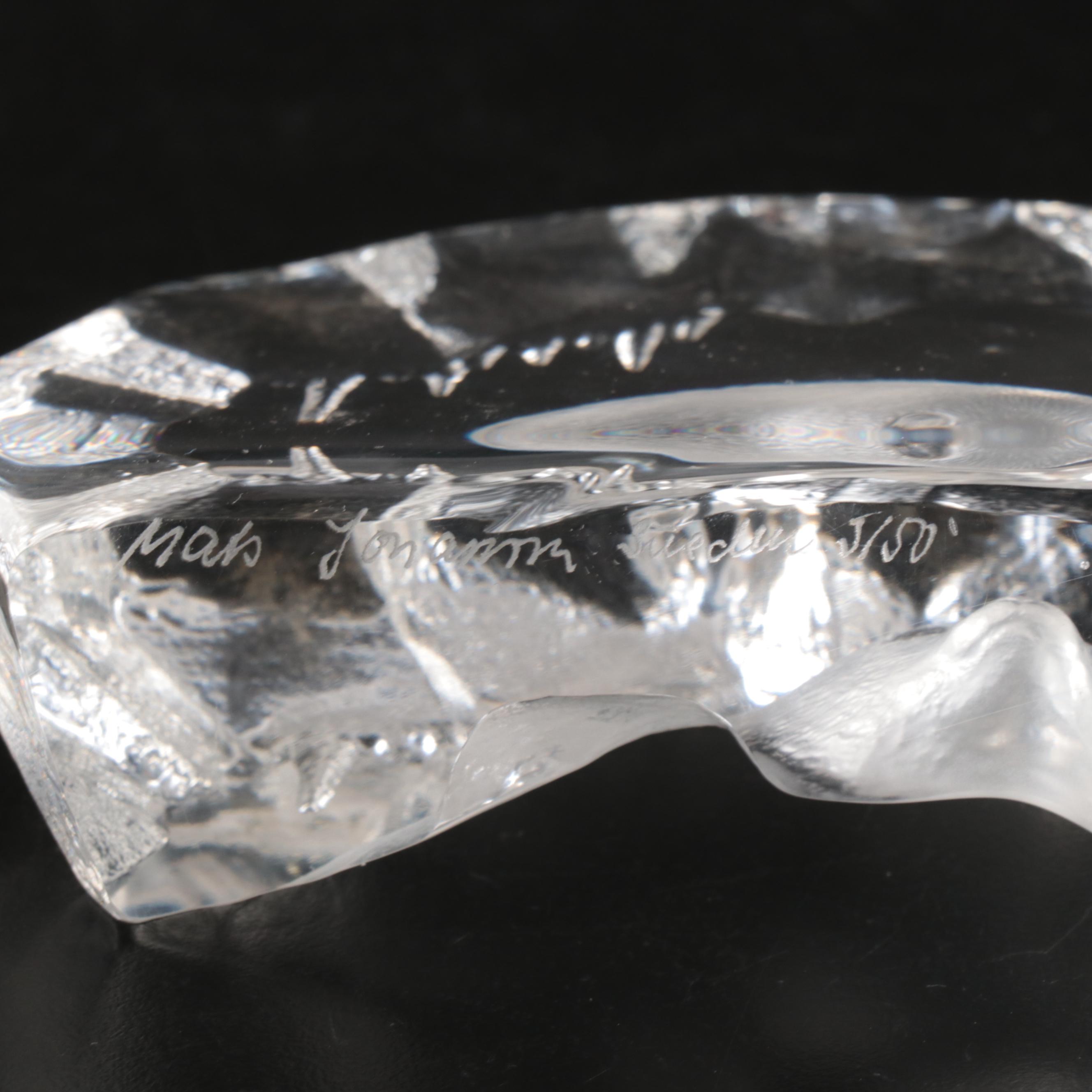 Mats Jonasson Swedish Crystal Arctic Seal Paperweight