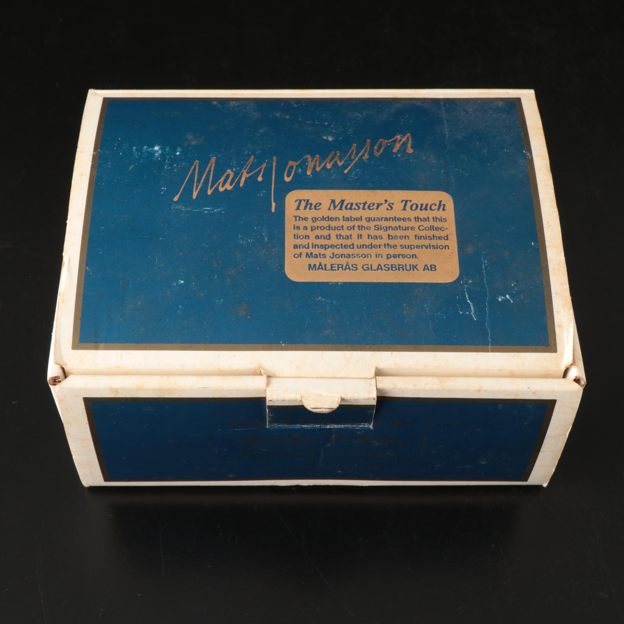 Mats Jonasson Swedish Crystal Arctic Seal Paperweight