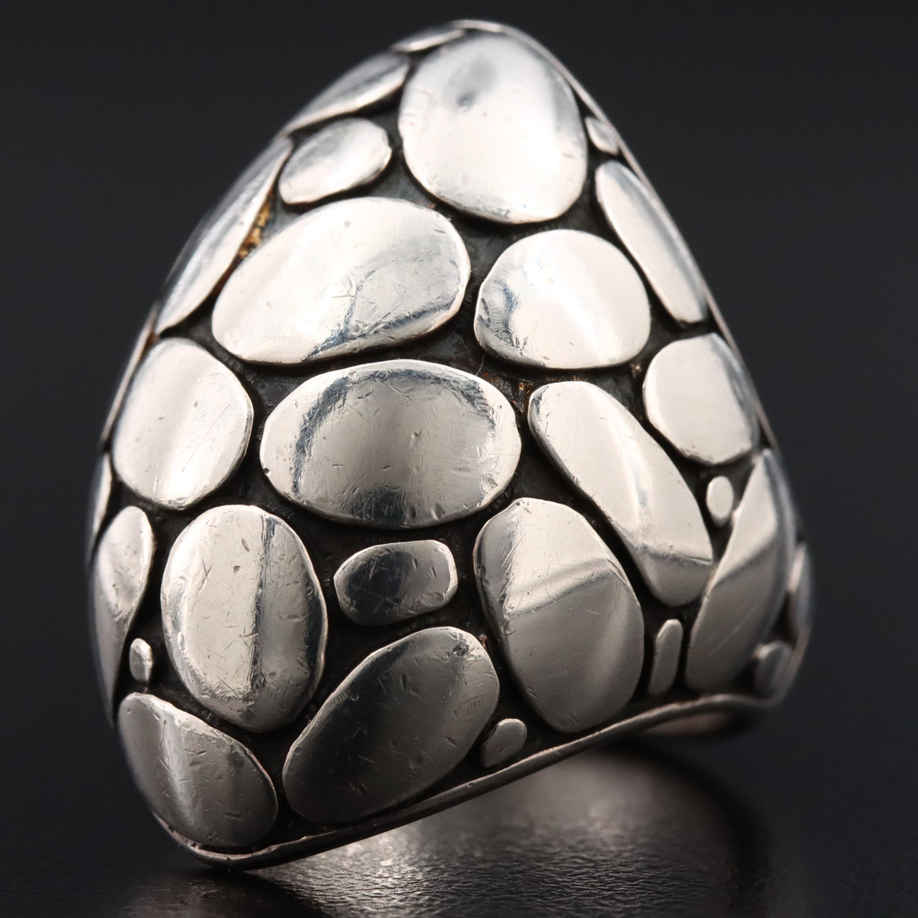 John Hardy Kali Pebble Sterling Navette Dome Ring