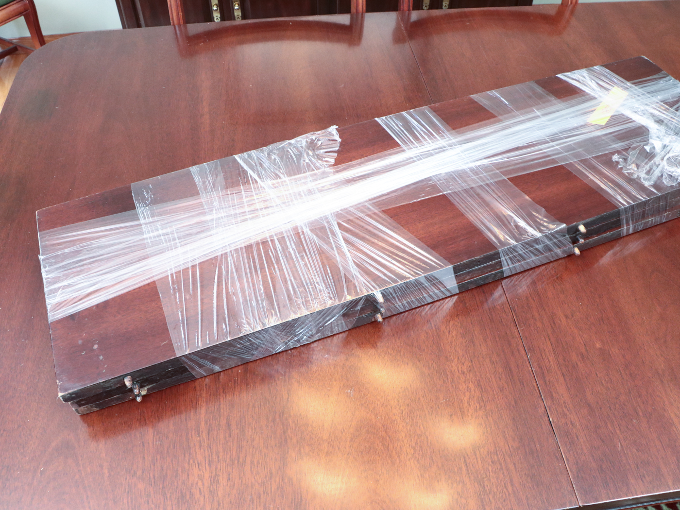 Bernhardt Classical Style Mahogany Dining Set, Mid to Late 20th Century