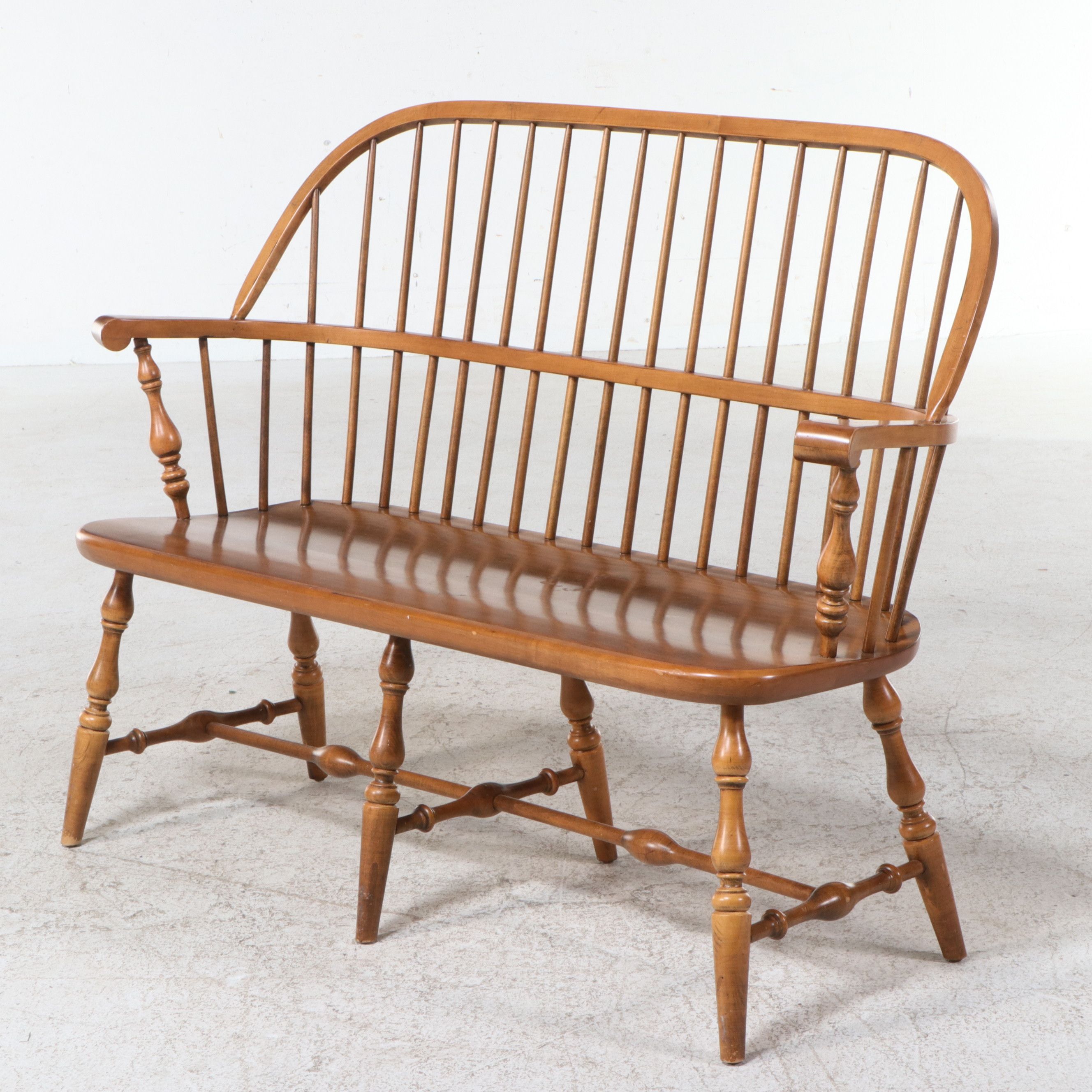 Signed Ethan Allen American Colonial Revival Maple Windsor Bench