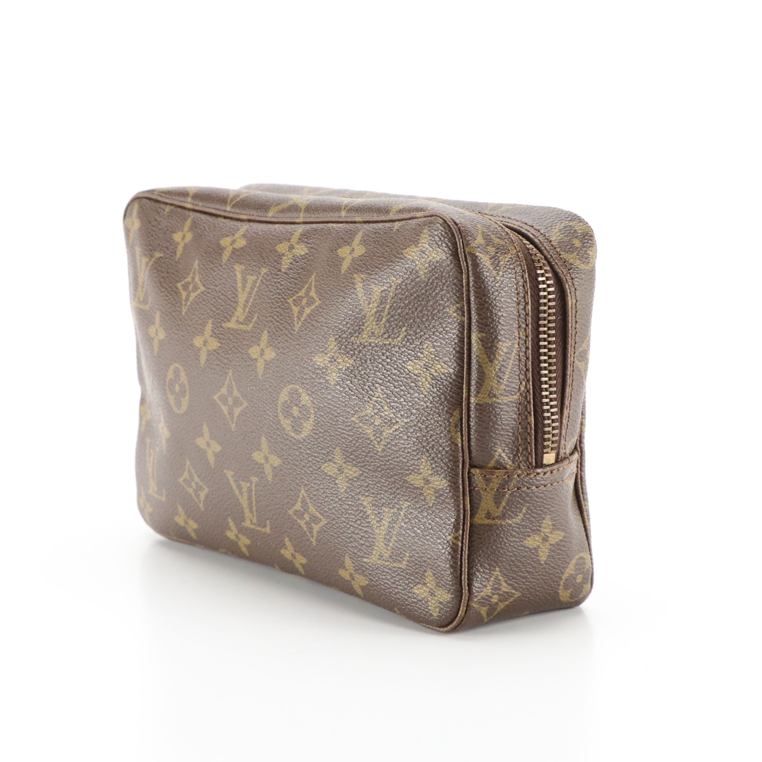 Louis Vuitton Trousse Toilette 23 in Monogram Canvas