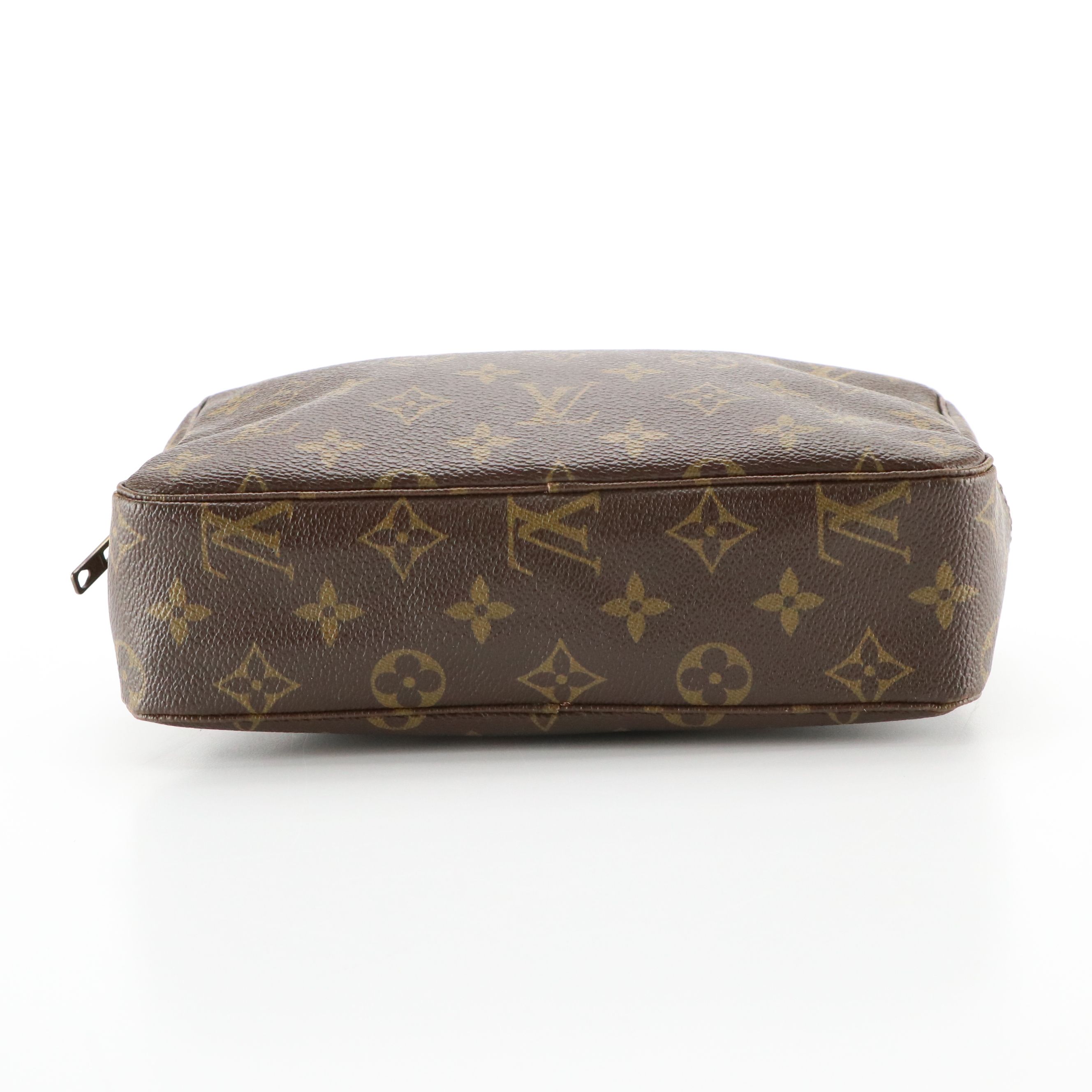 Louis Vuitton Trousse Toilette 23 in Monogram Canvas