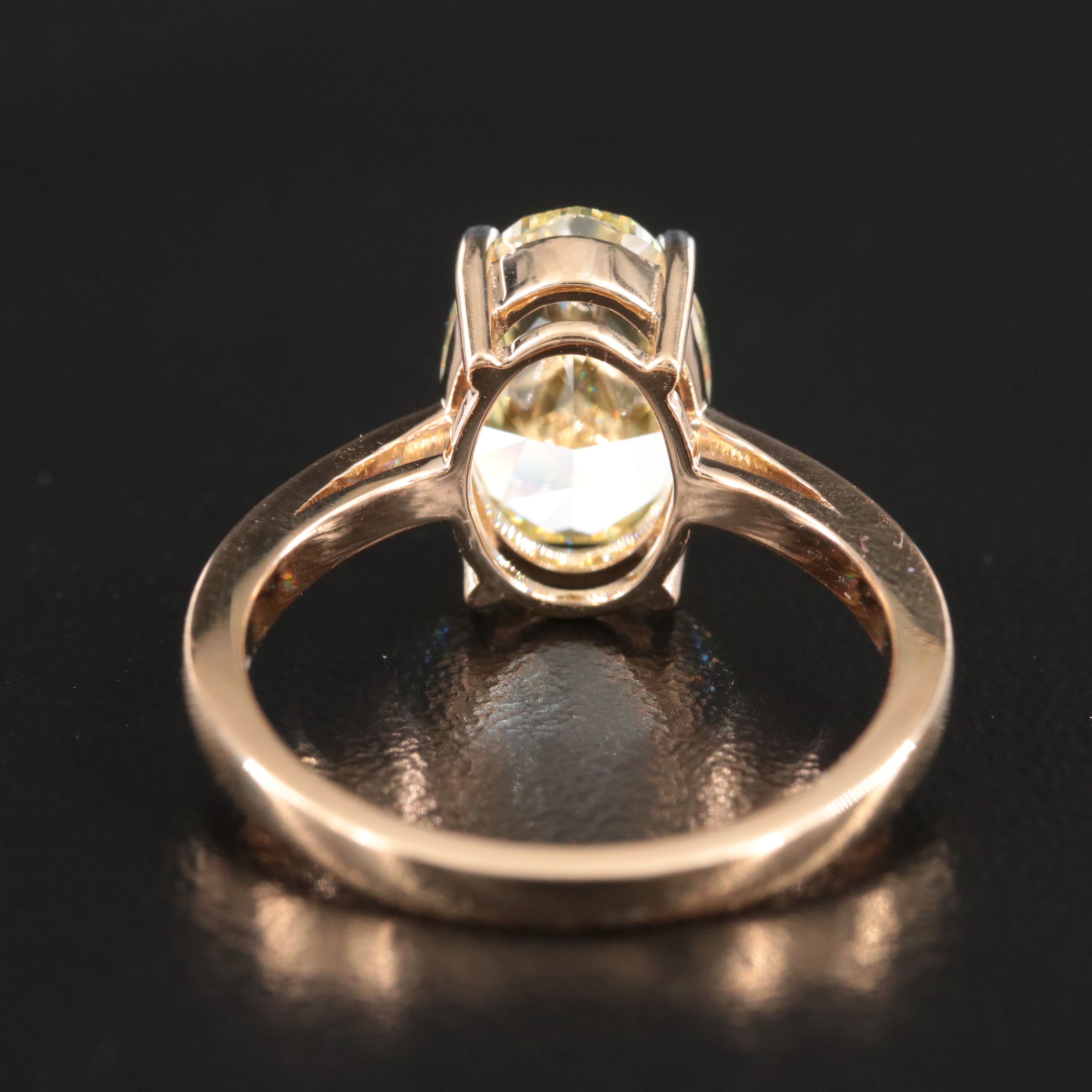 18K 3.05 CT Lab Grown Fancy Yellow Diamond Solitaire Ring with IGI Report