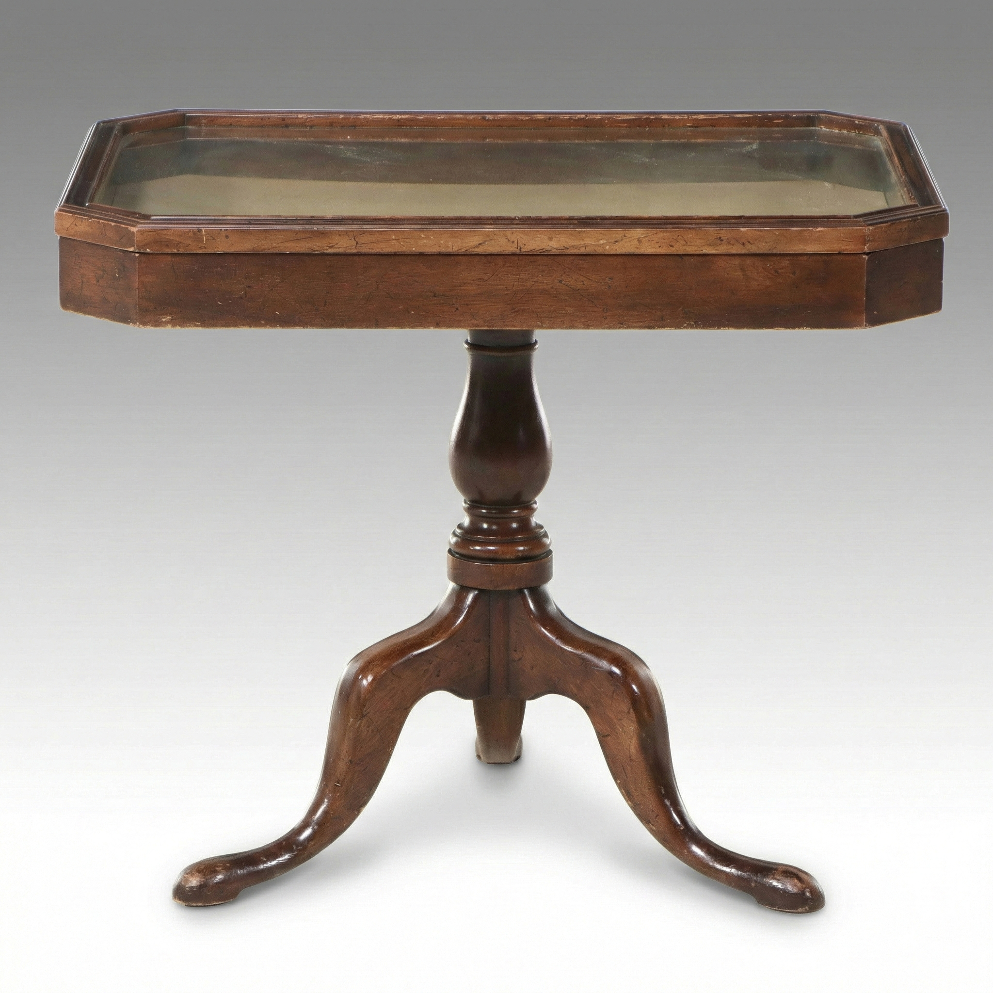 Queen Anne Style Mahogany Glass Top Vitrine Table, 20th Century