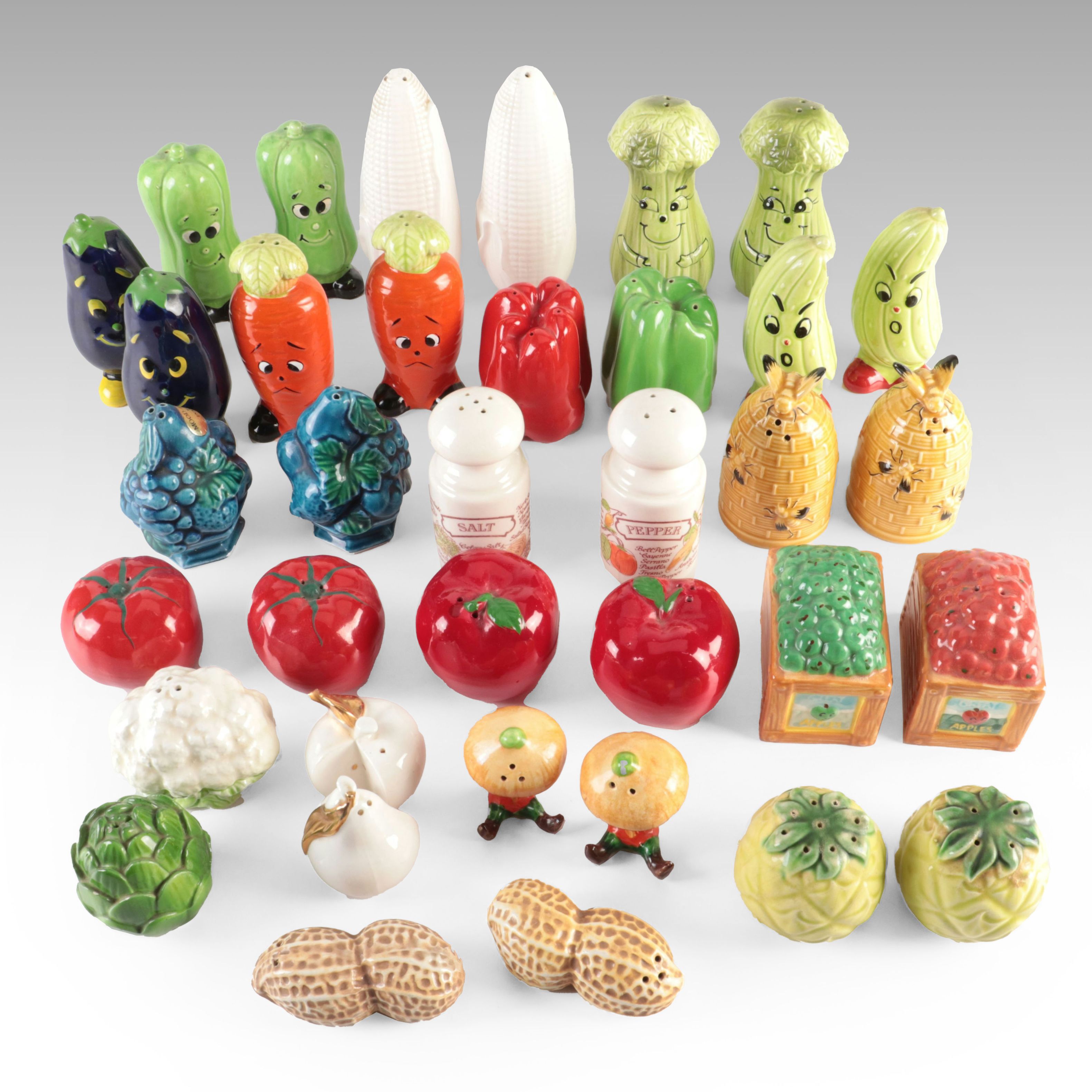 Novelty Ceramic Fruit and Vegetable with Other Salt and Pepper Shakers