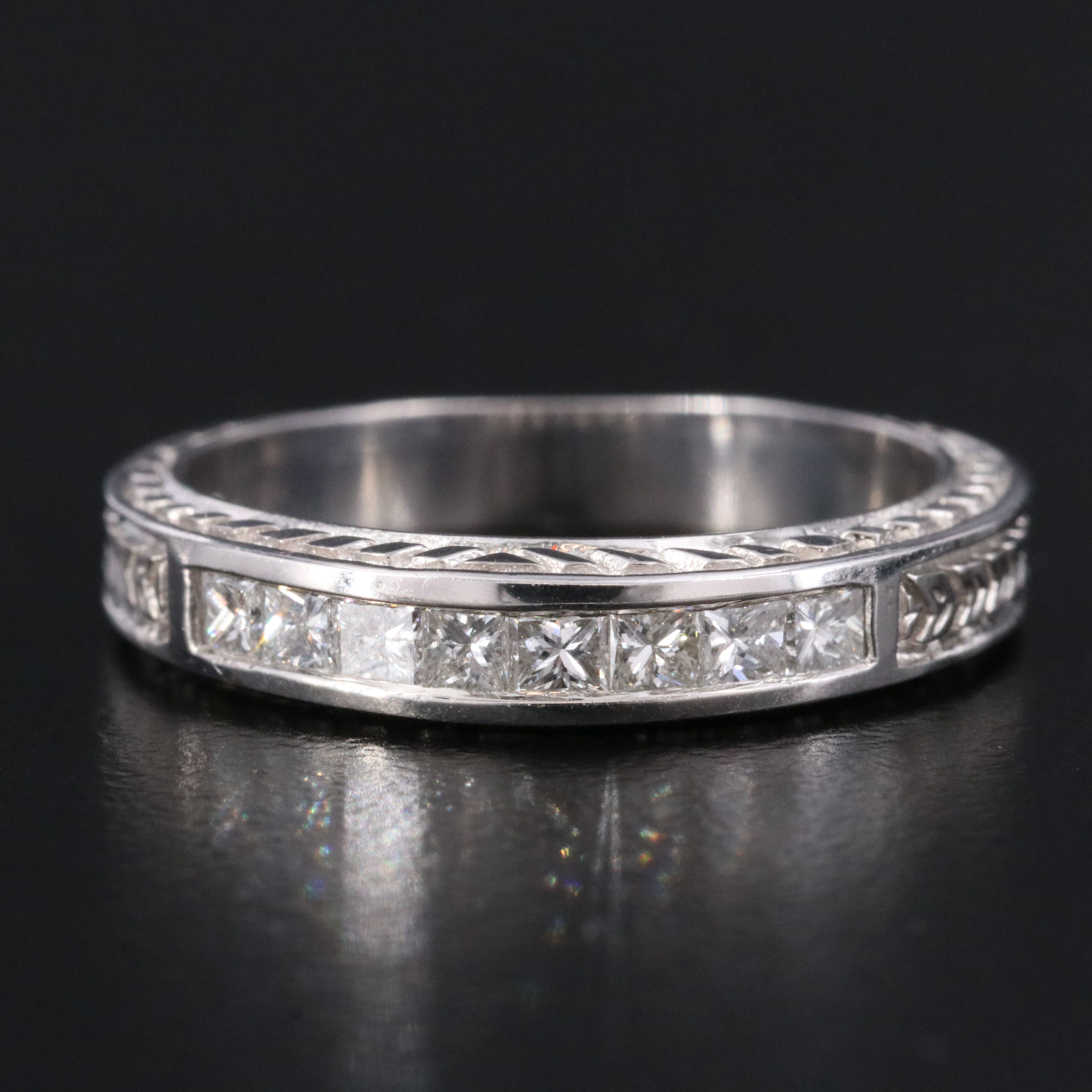 18K 0.45 CTW Diamond Ring