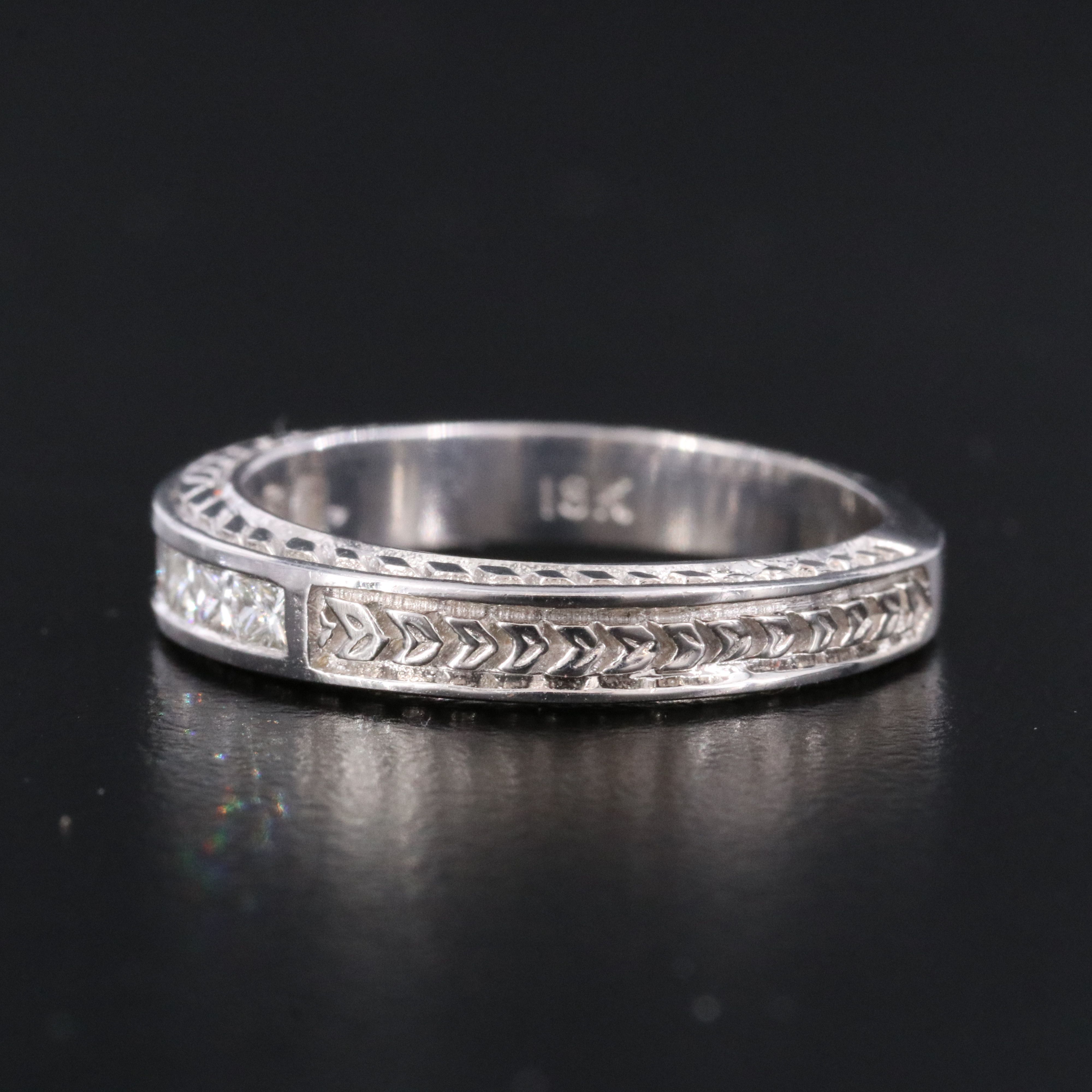 18K 0.45 CTW Diamond Ring